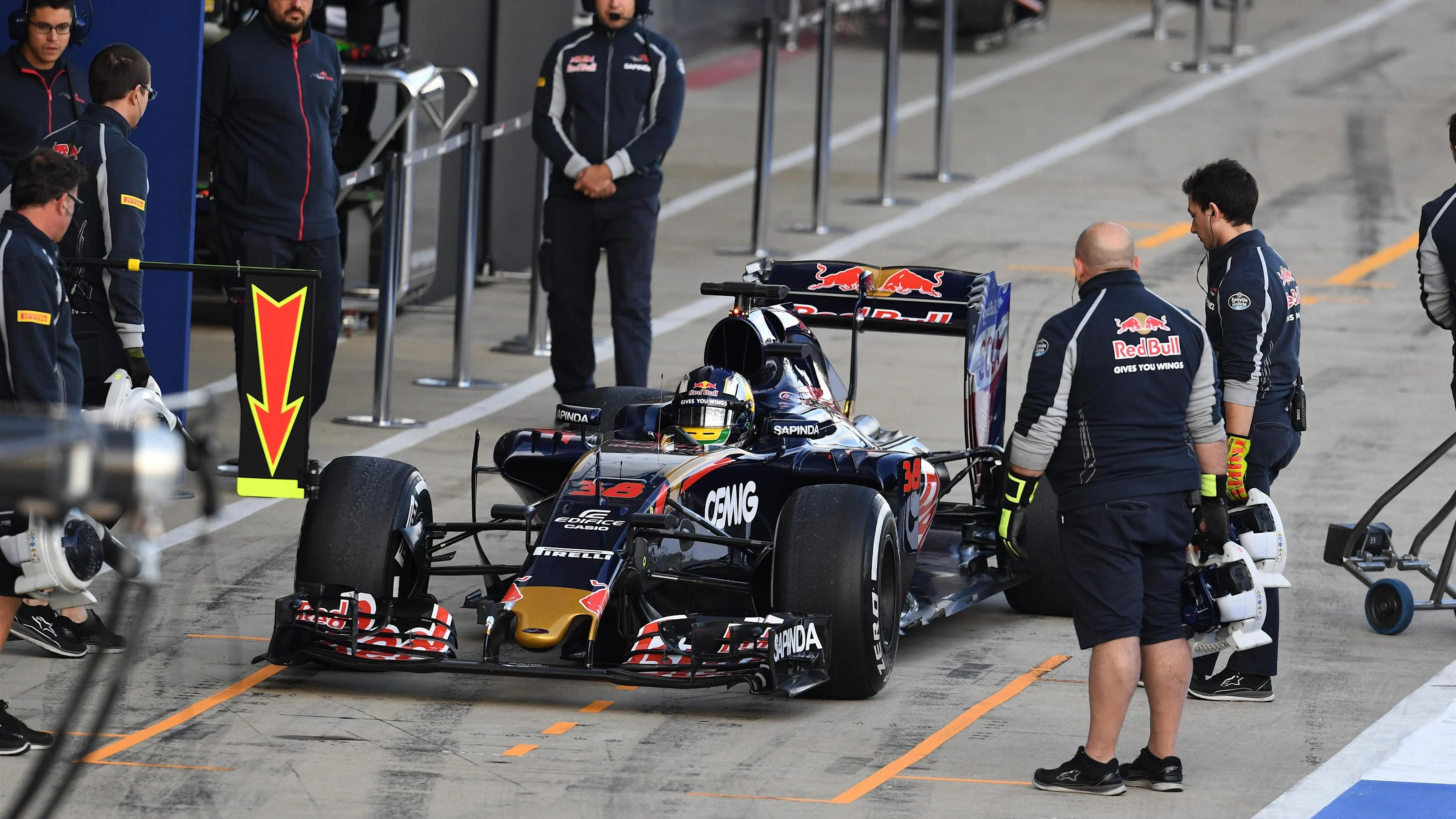 Sergio Sette Camara (BRA) Scuderia Toro Rosso STR11 at Formula One Testing, Day Two, Silverstone,