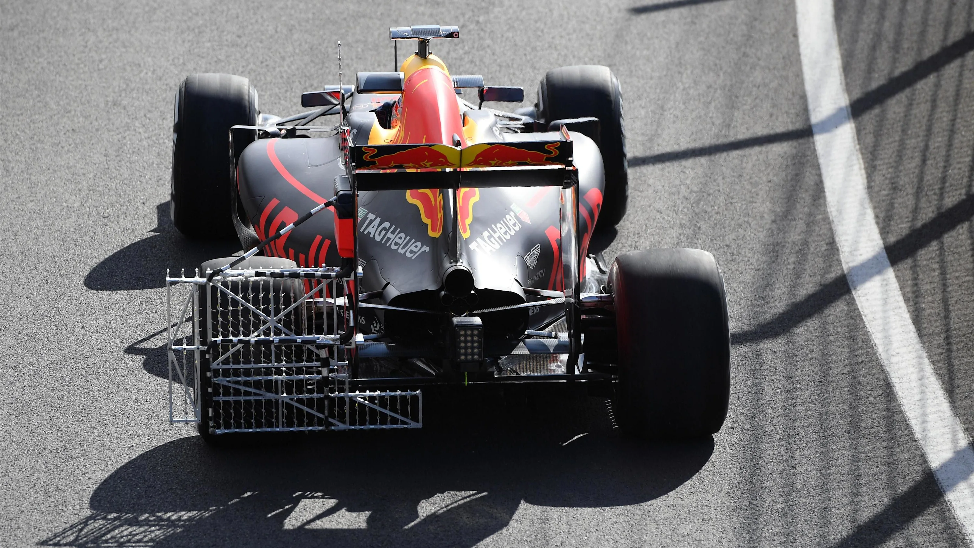 Pierre Gasly (FRA) Red Bull Racing RB12 with aero sensor at Formula One Testing, Day Two,