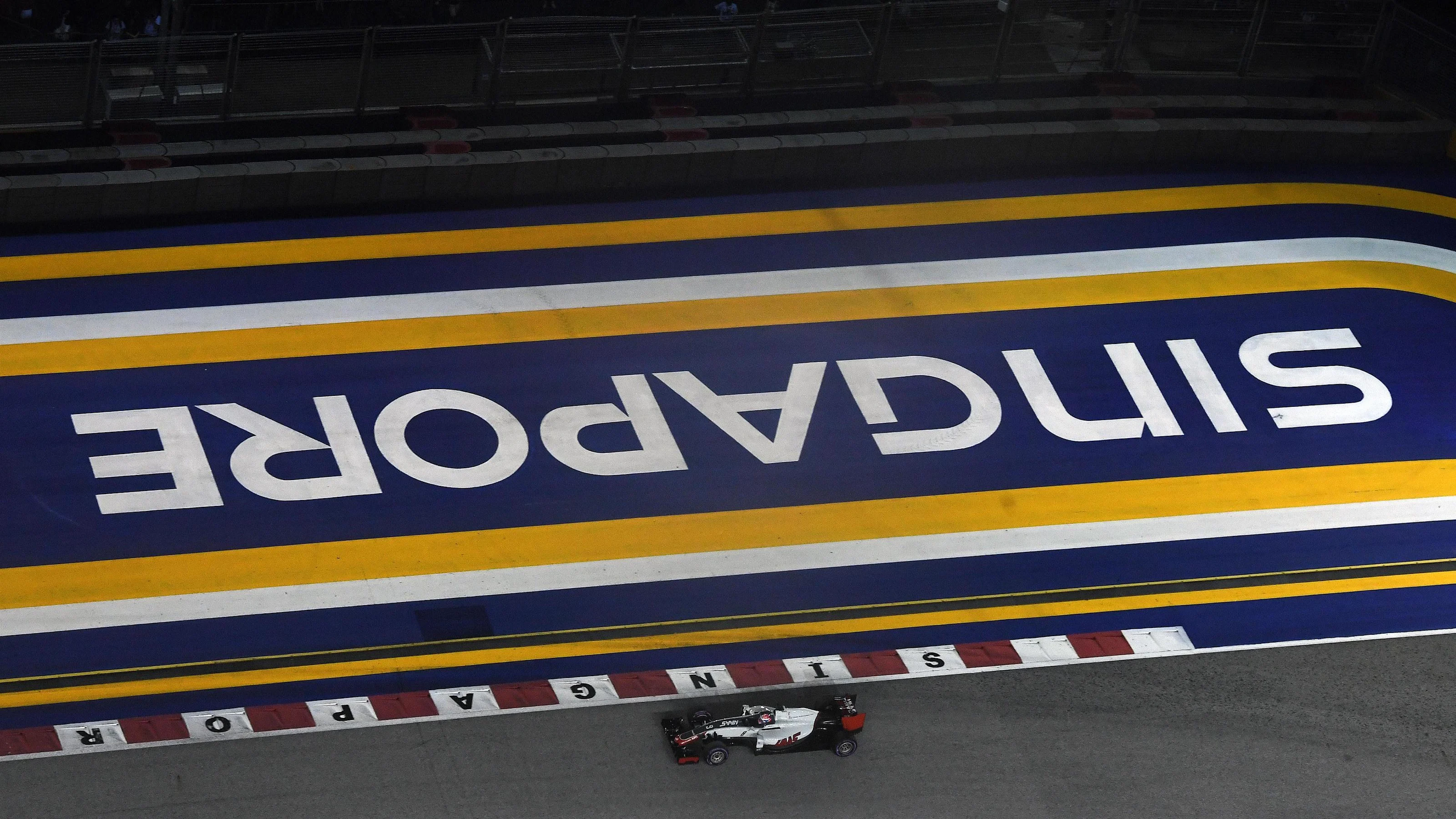 Romain Grosjean (FRA) Haas VF-16 at Formula One World Championship, Rd15, Singapore Grand Prix,