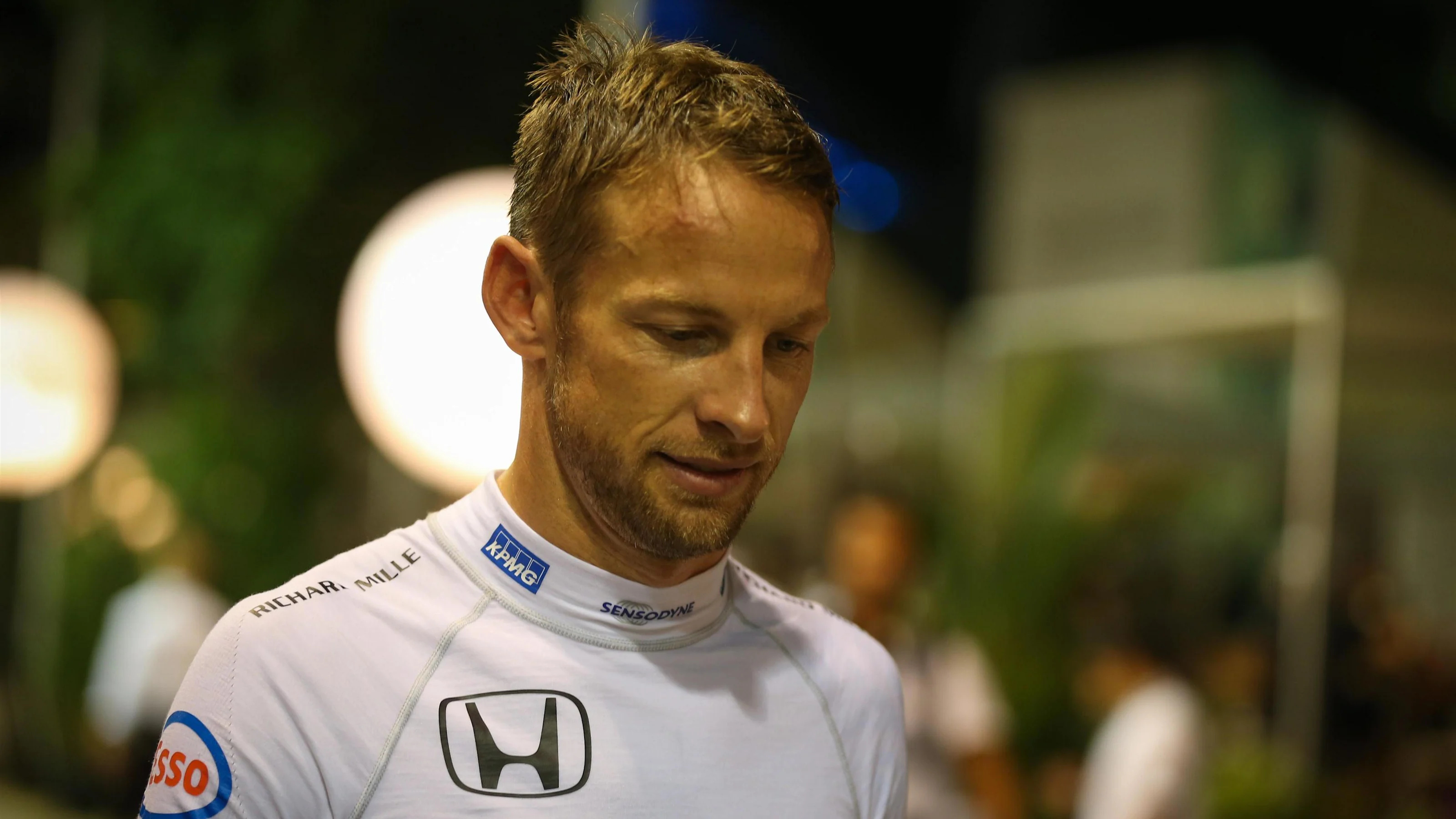 Jenson Button (GBR) McLaren at Formula One World Championship, Rd15, Singapore Grand Prix,