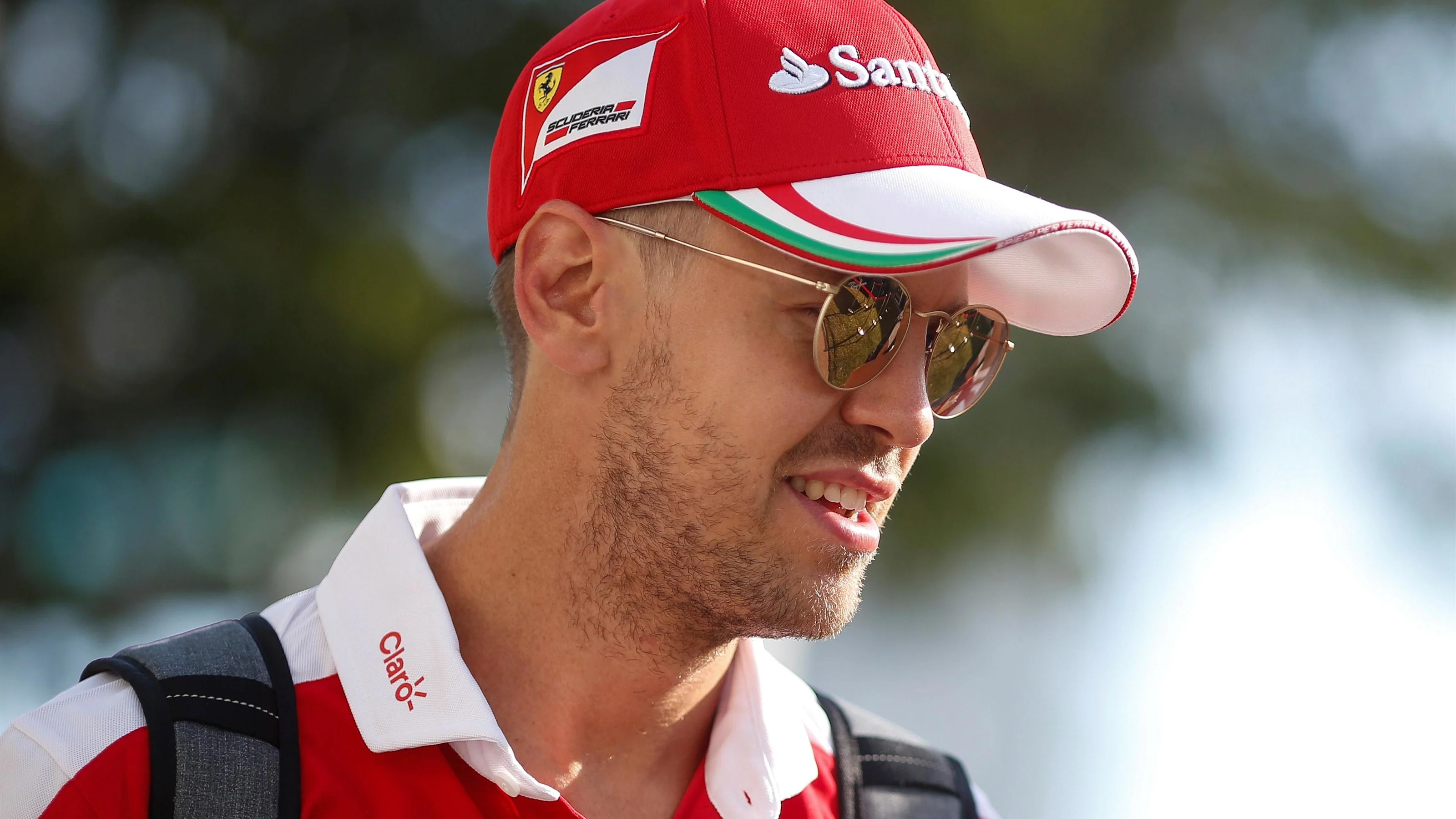 Sebastian Vettel (GER) Ferrari at Formula One World Championship, Rd15, Singapore Grand Prix,