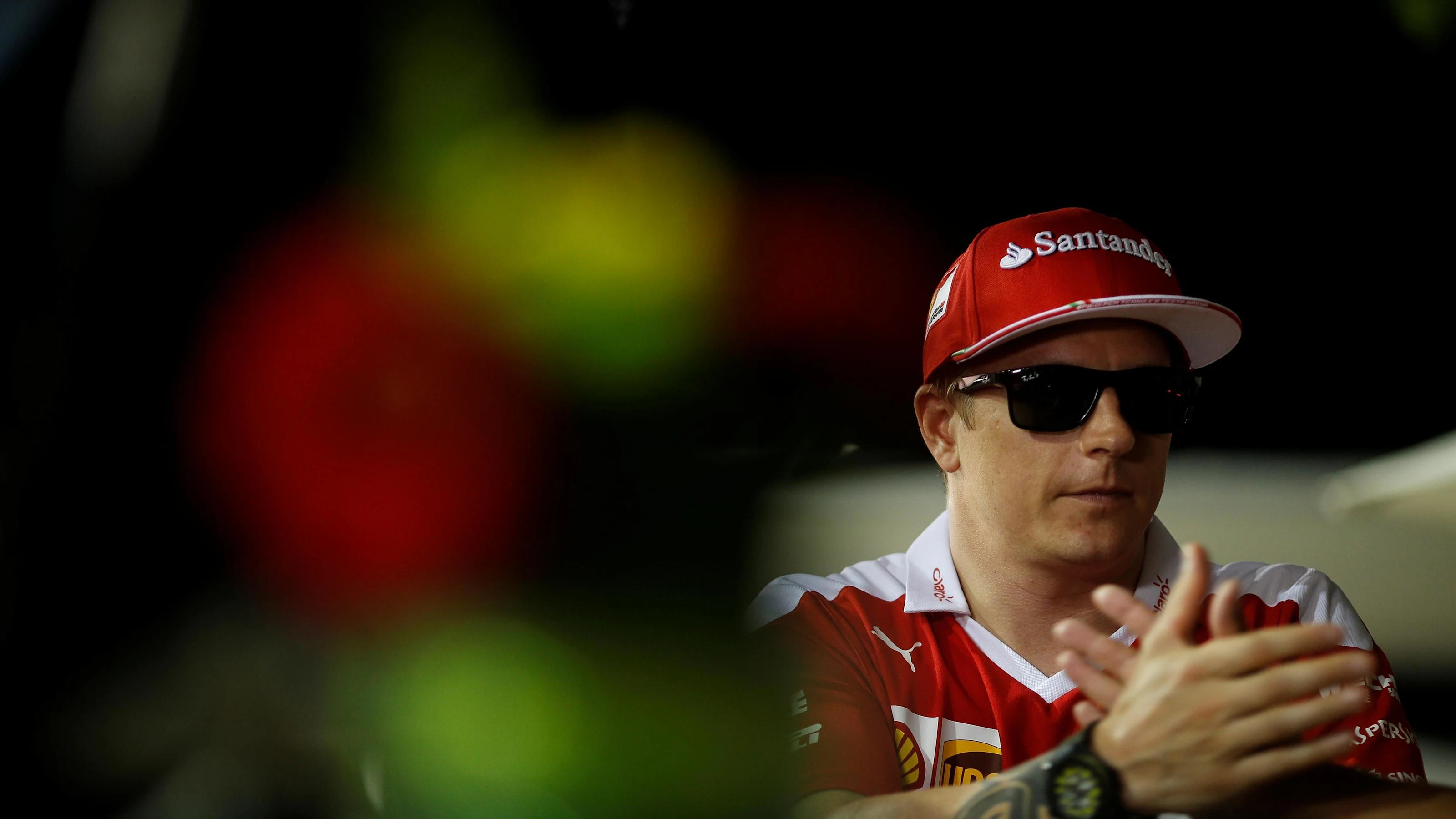 Kimi Raikkonen (FIN) Ferrari at Formula One World Championship, Rd15, Singapore Grand Prix,