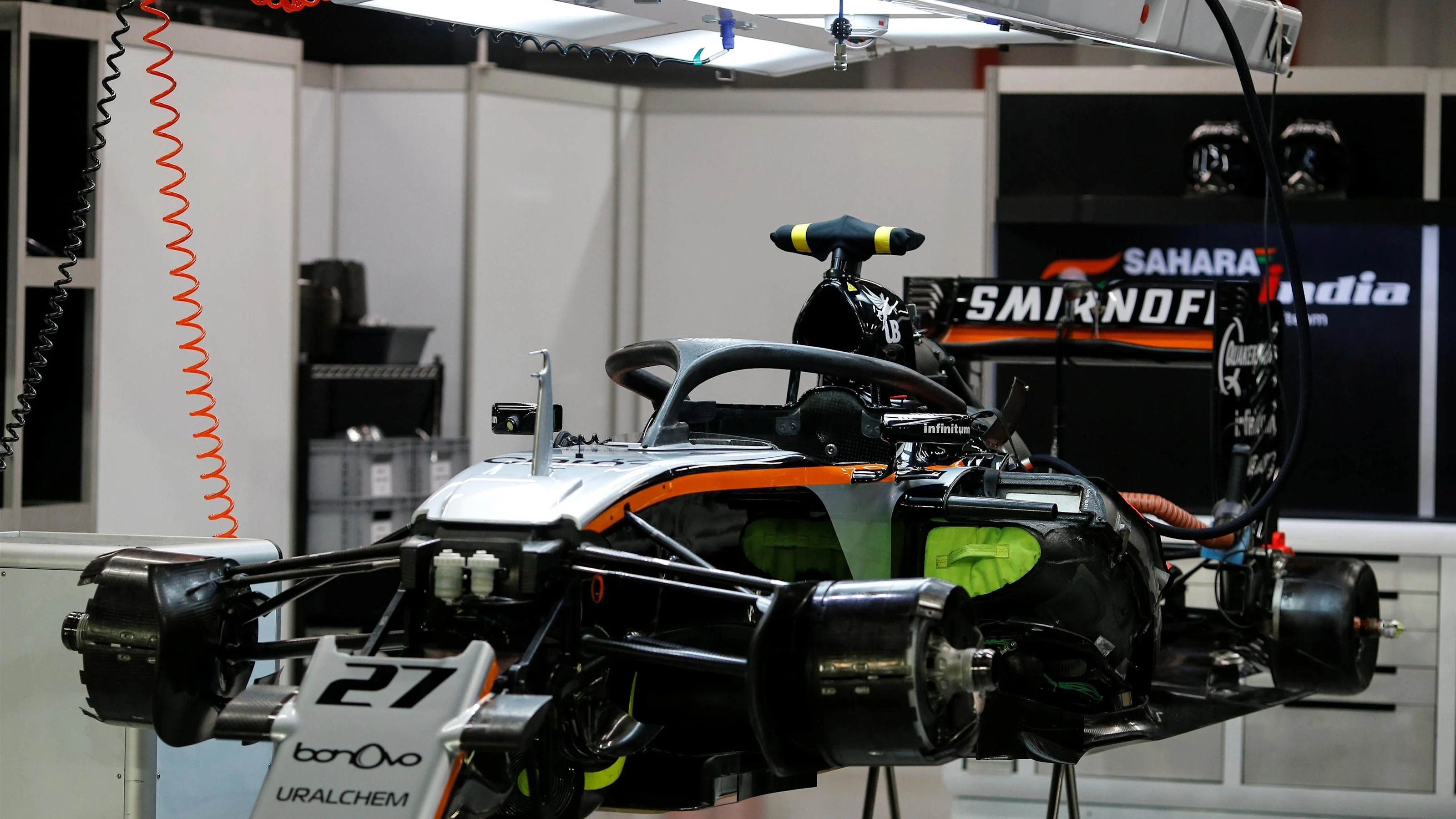 Force India VJM09 with halo at Formula One World Championship, Rd15, Singapore Grand Prix,