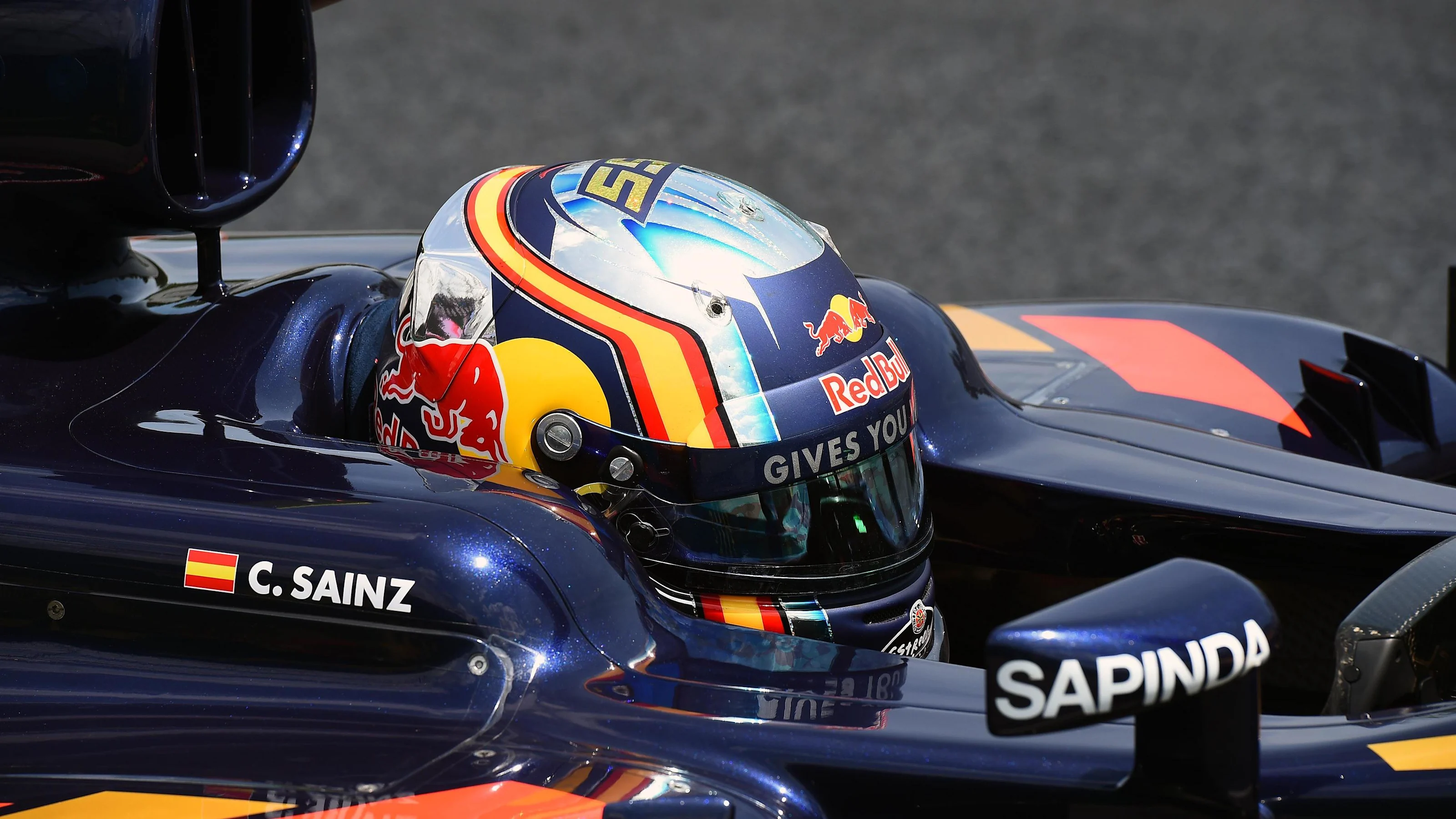 Carlos Sainz jr (ESP) Scuderia Toro Rosso STR11 at Formula One World Championship, Rd5, Spanish