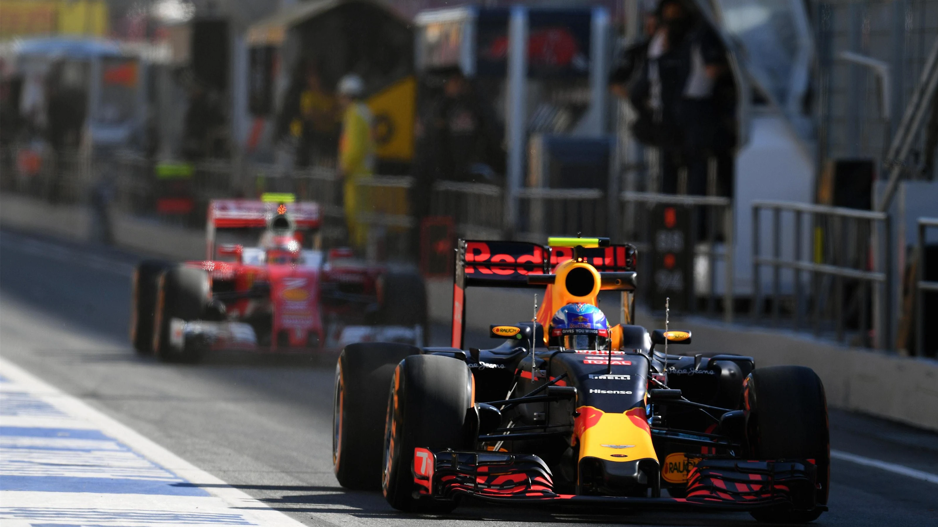 Max Verstappen (NED) Red Bull Racing RB12 at Formula One World Championship, Rd5, Spanish Grand