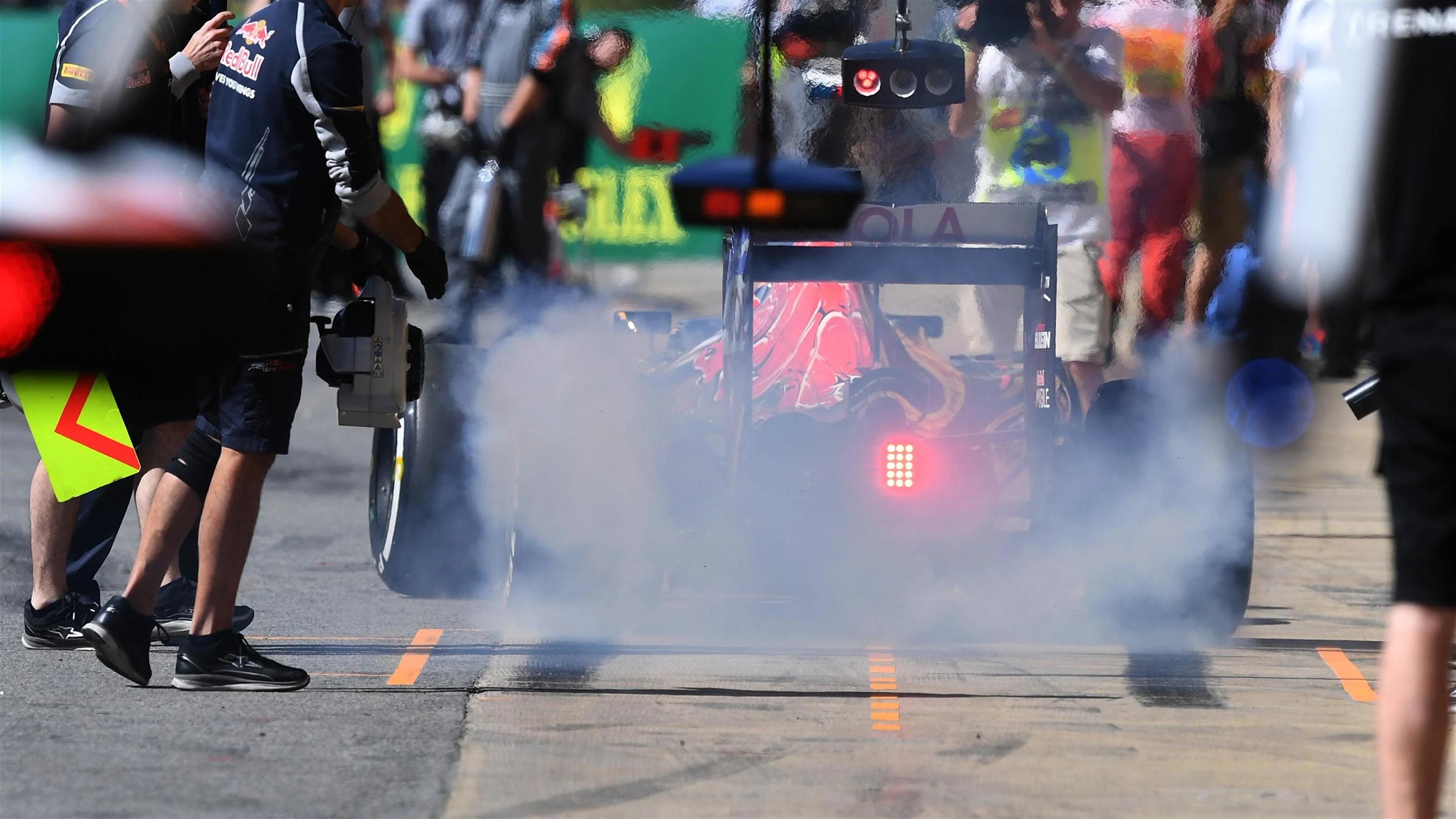 Carlos Sainz jr (ESP) Scuderia Toro Rosso STR11 at Formula One World Championship, Rd5, Spanish