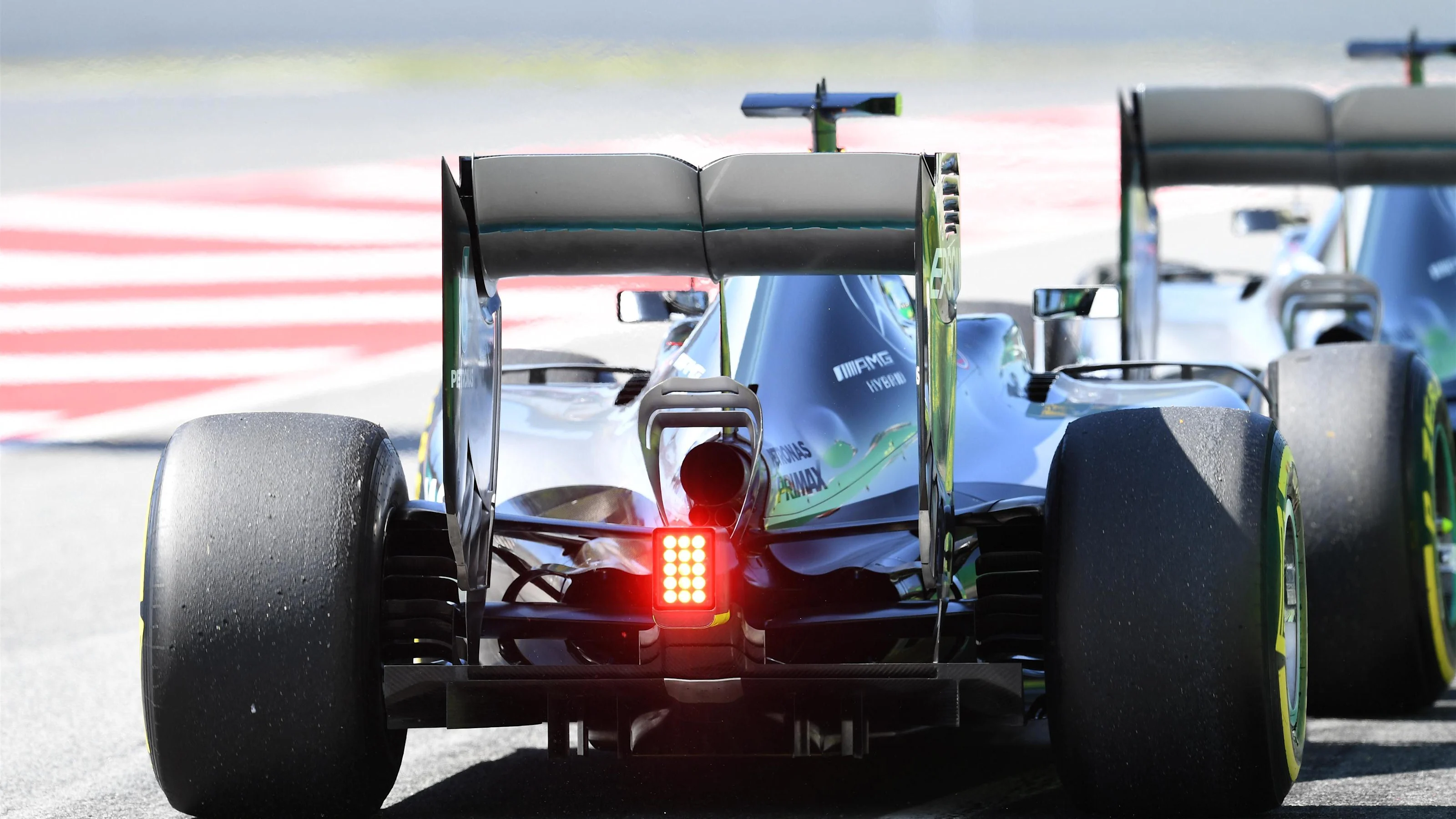 Nico Rosberg (GER) Mercedes-Benz F1 W07 Hybrid at Formula One World Championship, Rd5, Spanish