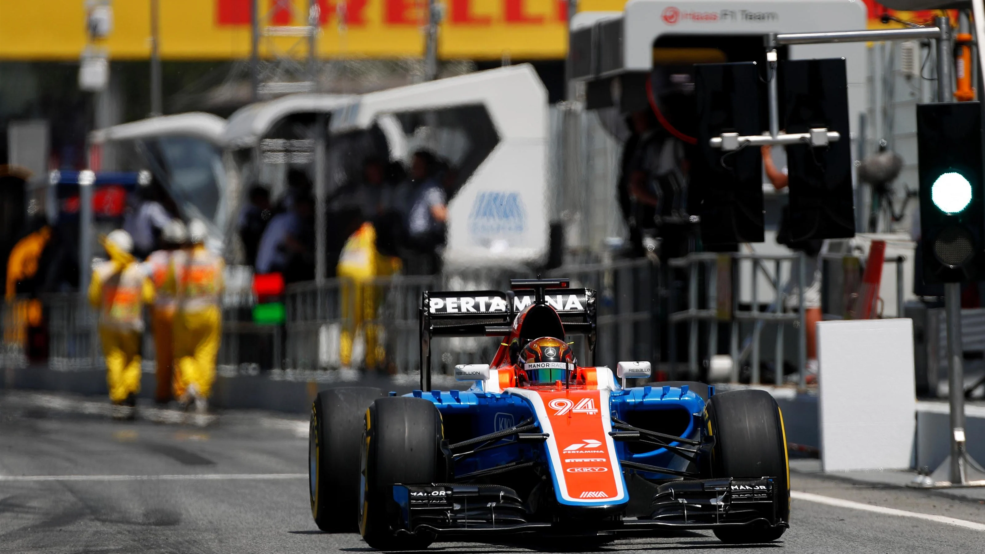 Pascal Wehrlein (GER) Manor Racing MRT05 at Formula One World Championship, Rd5, Spanish Grand