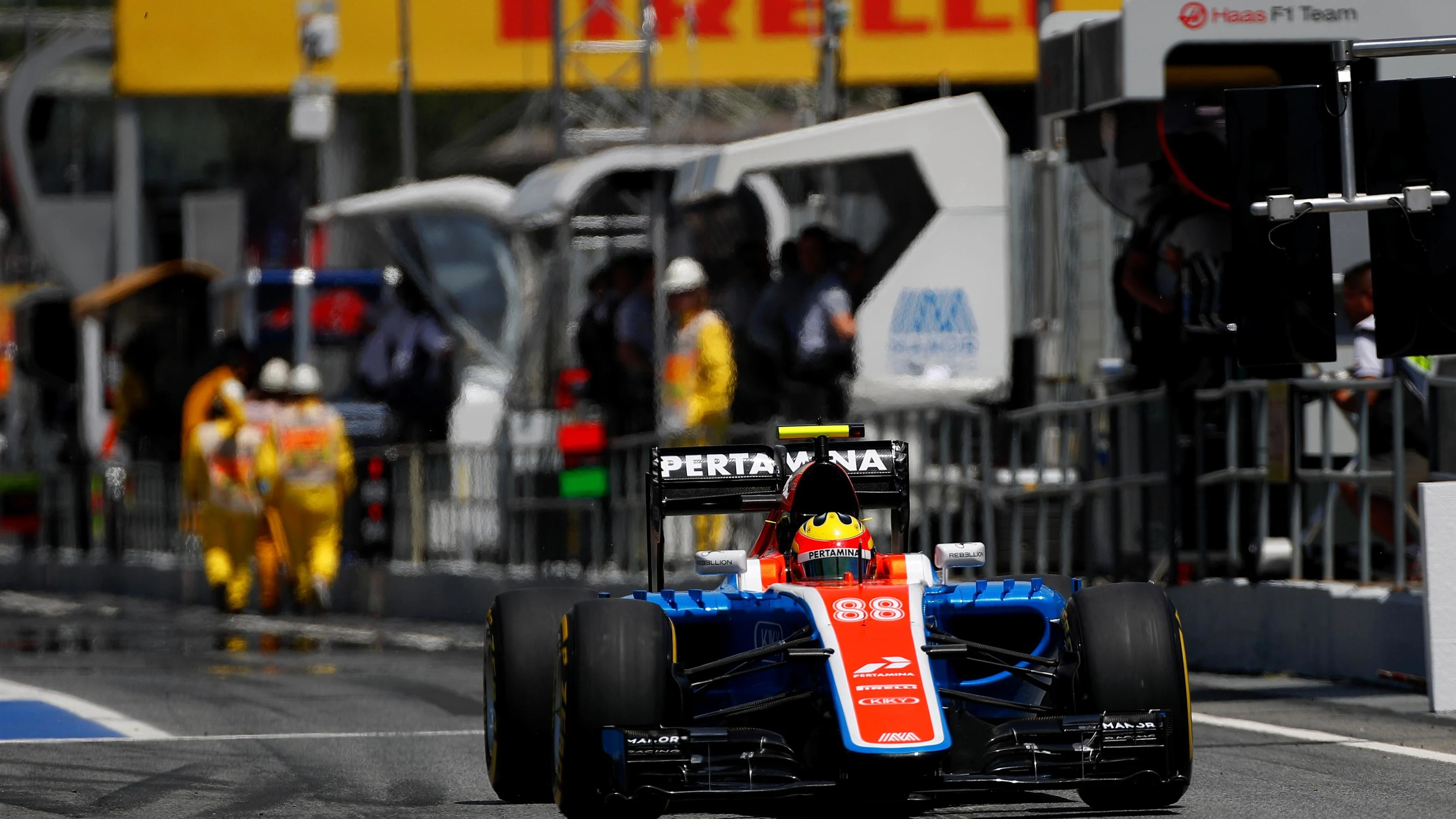 Rio Haryanto (IDN) Manor Racing MRT05 at Formula One World Championship, Rd5, Spanish Grand Prix,