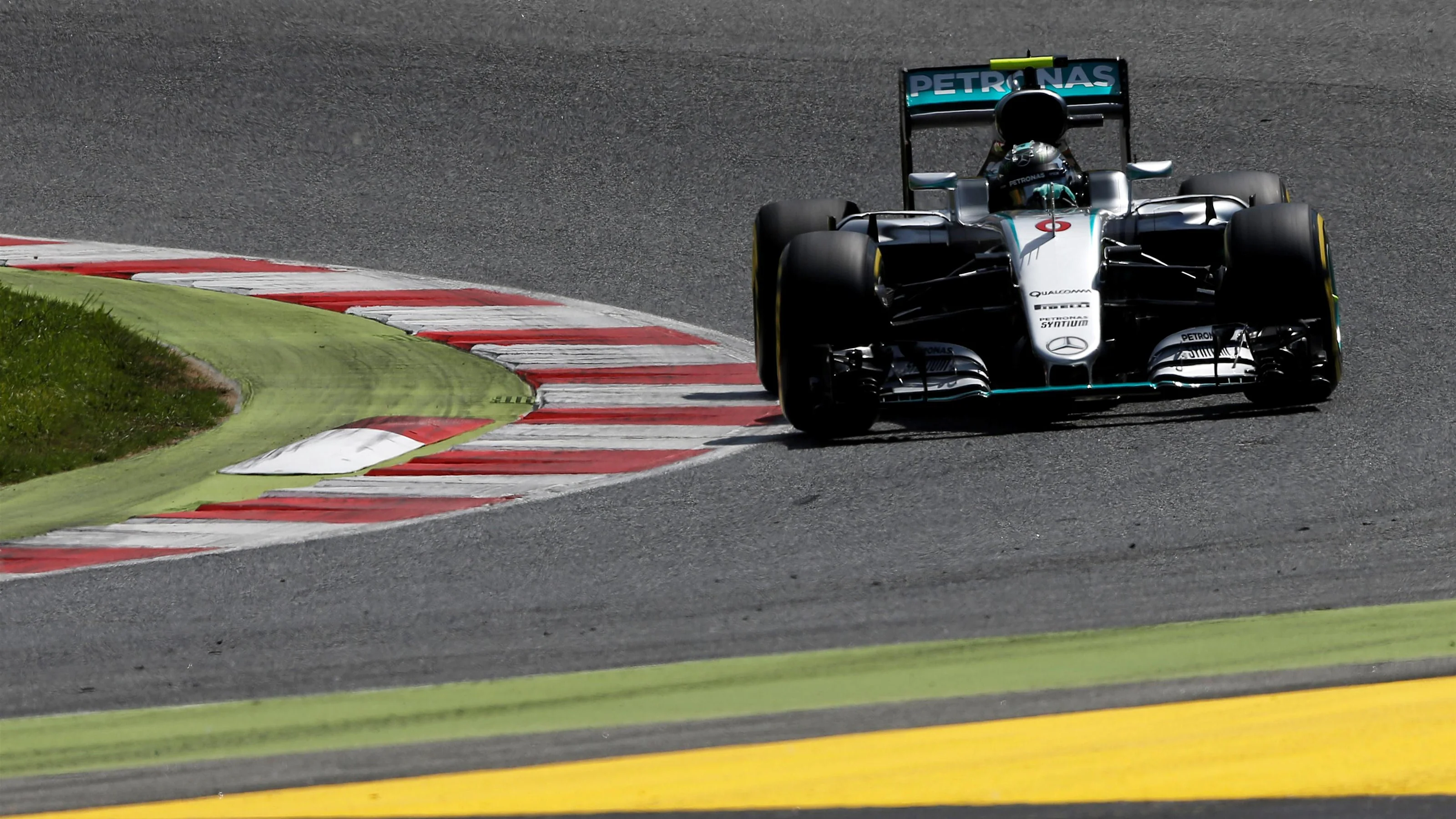 Nico Rosberg (GER) Mercedes-Benz F1 W07 Hybrid at Formula One World Championship, Rd5, Spanish