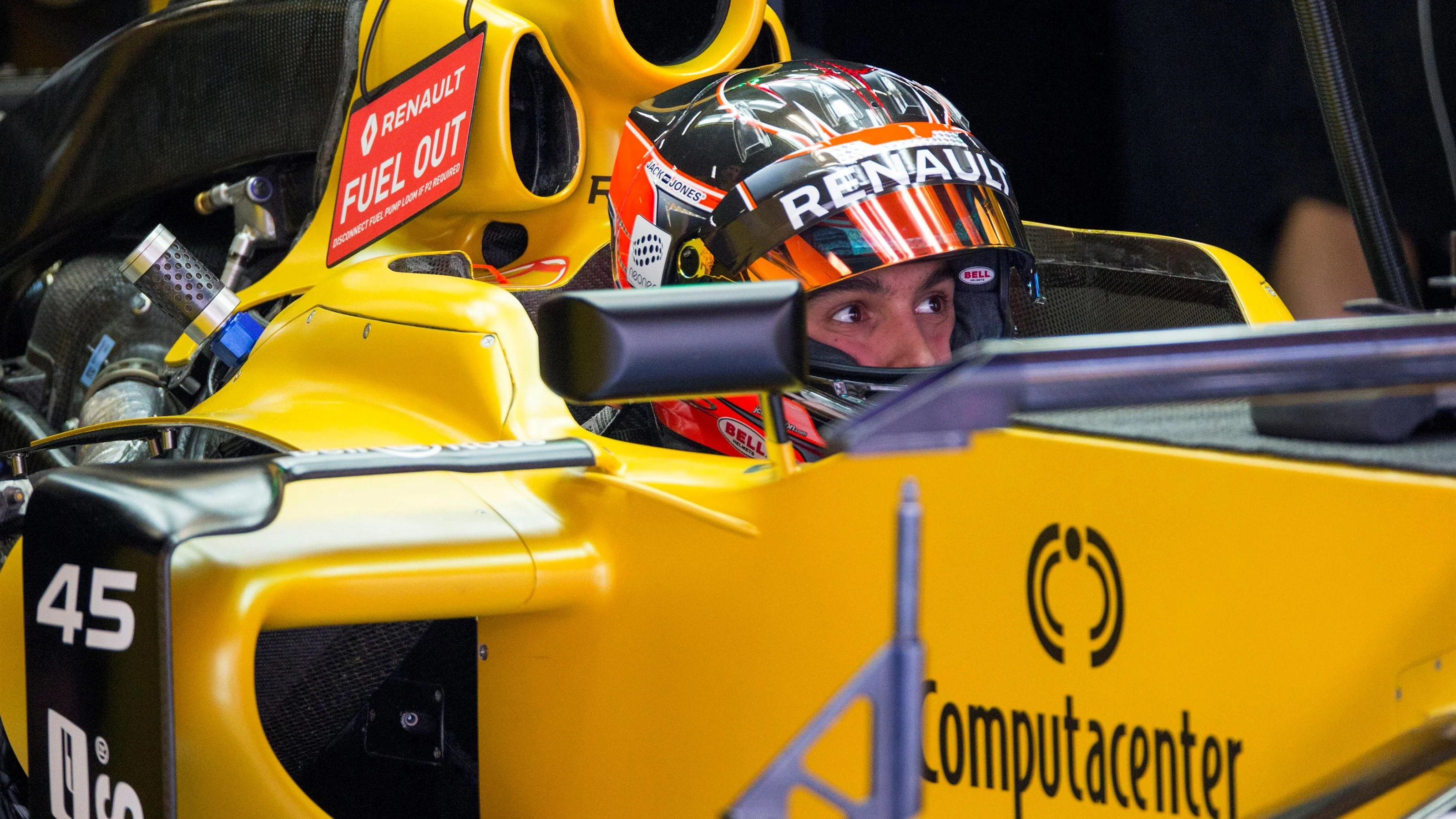 Esteban Ocon (FRA) Renault Sport F1 Team RS16 at Formula One World Championship, Rd5, Spanish Grand