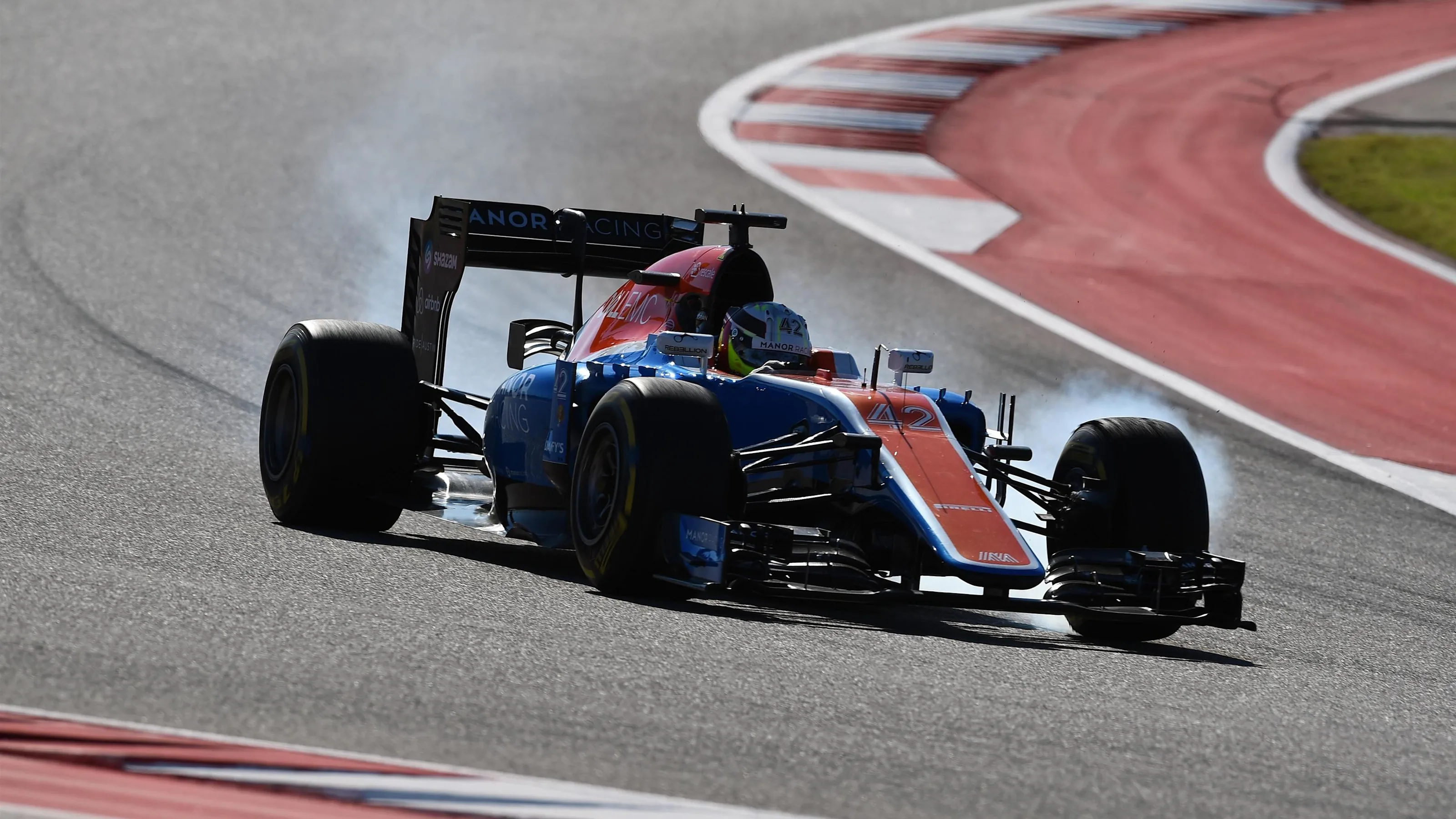 Jordan King (GBR) Manor Racing MRT05 locks up at Formula One World Championship, Rd18, United
