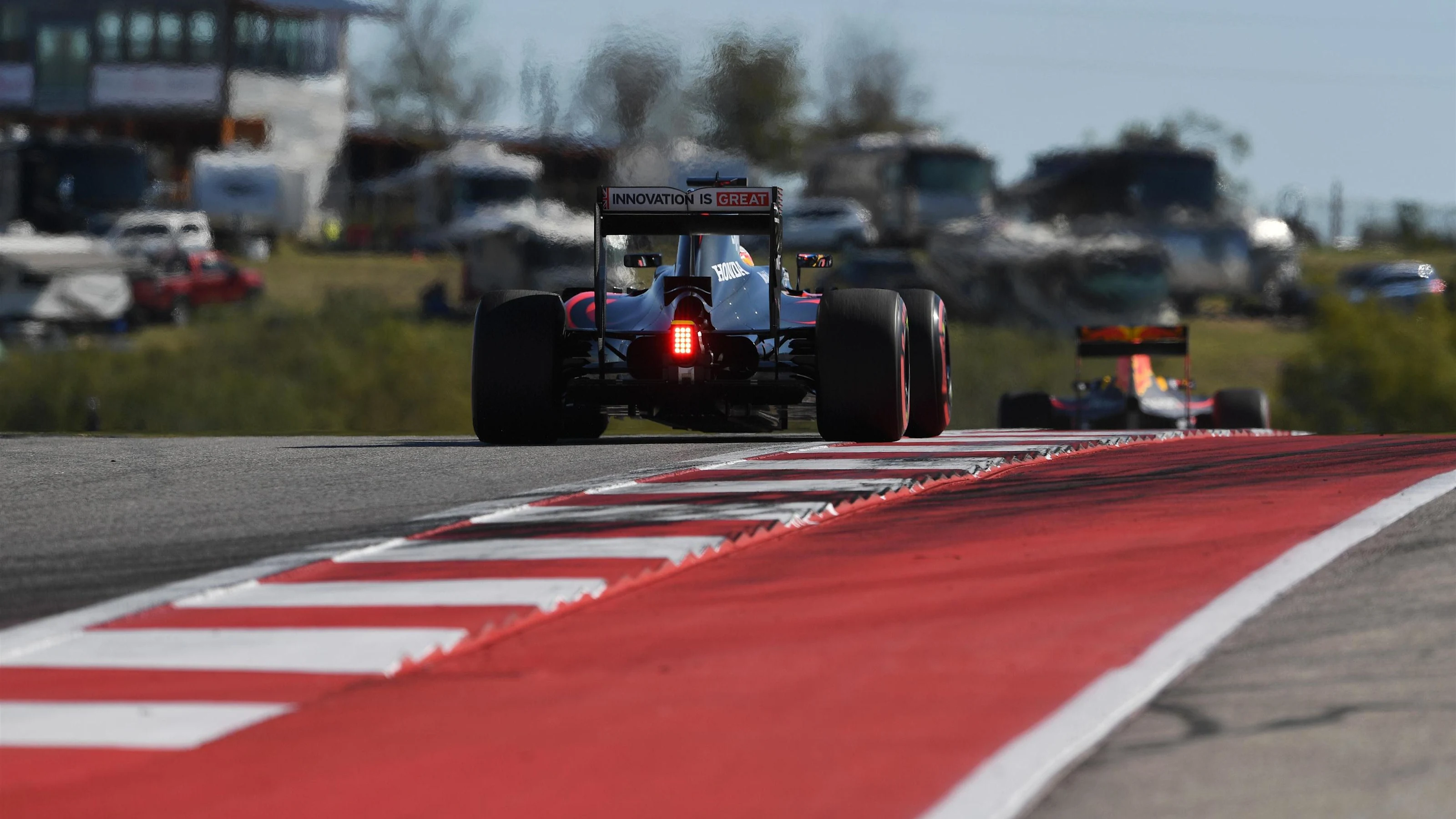 Fernando Alonso (ESP) McLaren MP4-31 at Formula One World Championship, Rd18, United States Grand