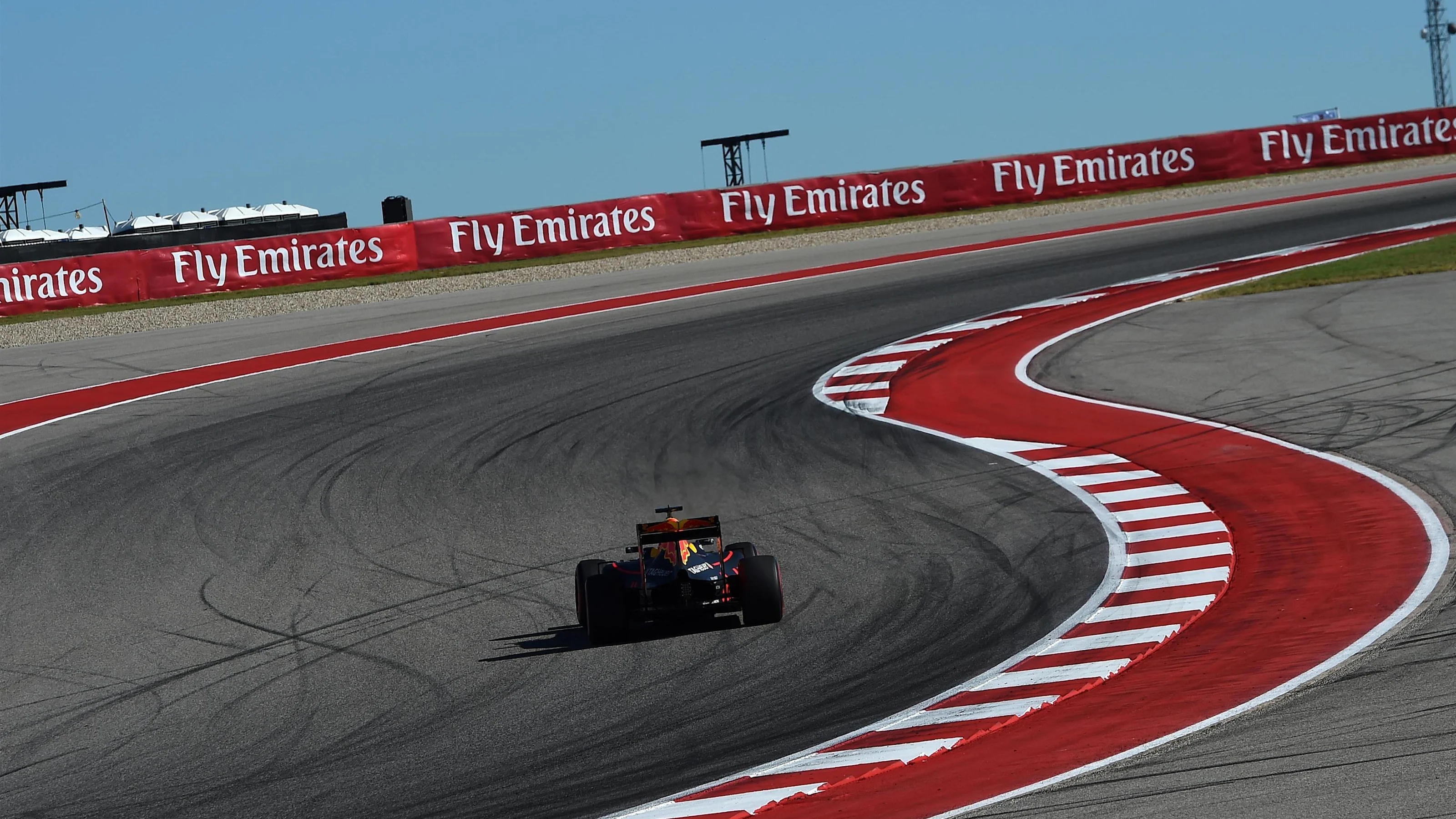 Daniel Ricciardo (AUS) Red Bull Racing RB12 at Formula One World Championship, Rd18, United States