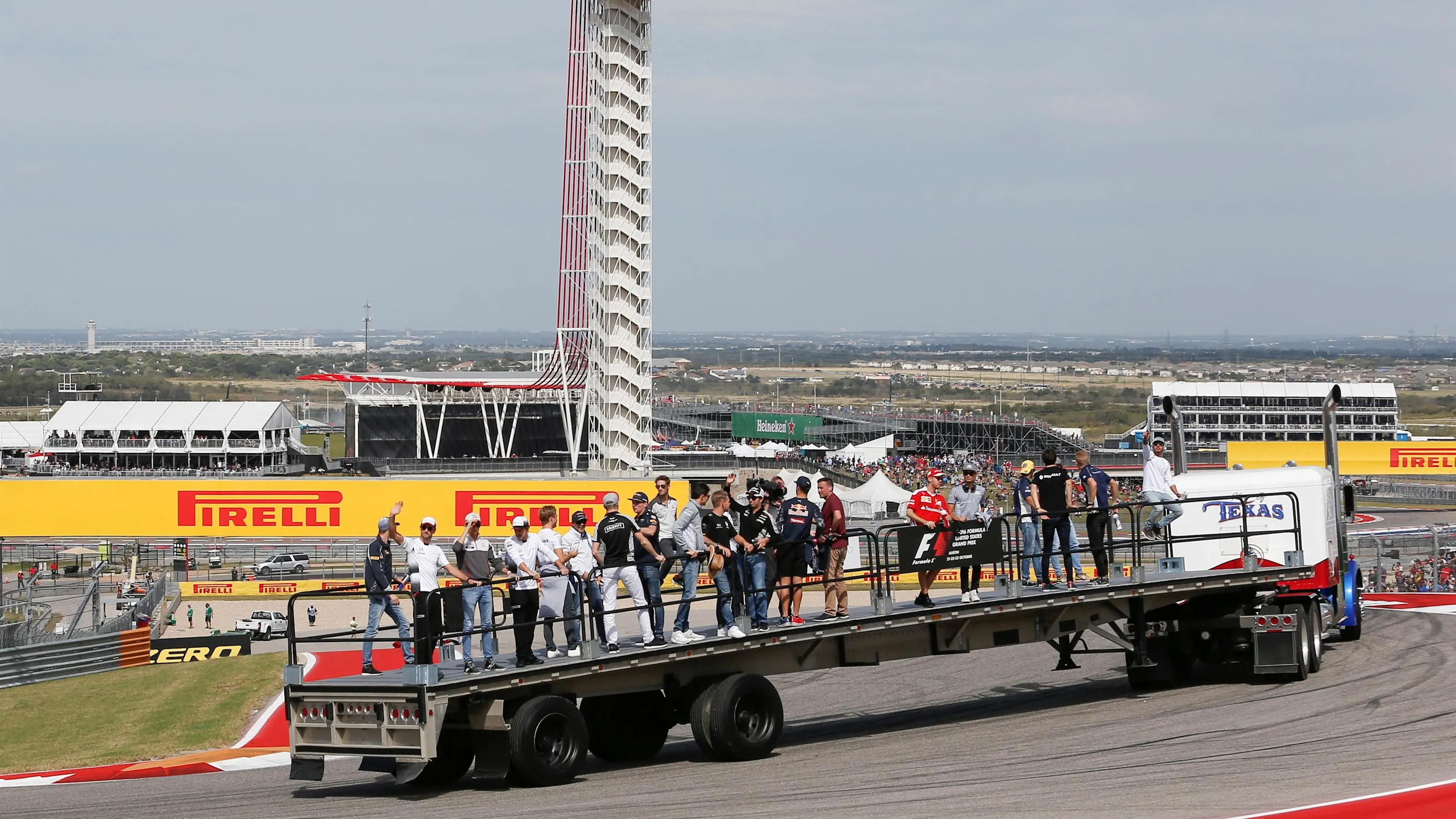 Drivers parade at Formula One World Championship, Rd18, United States Grand Prix, Race, Circuit of