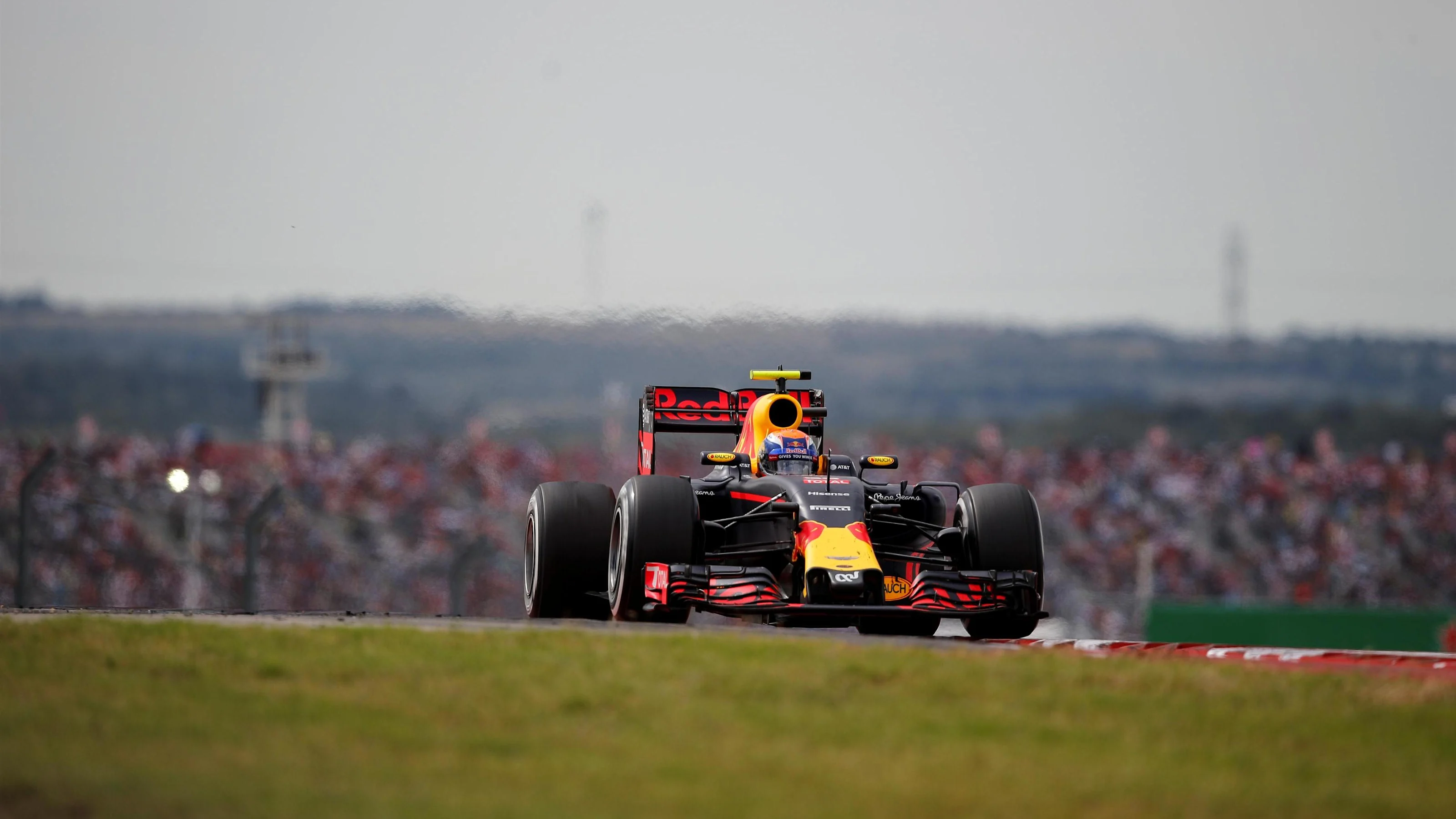 Max Verstappen (NED) Red Bull Racing RB12 at Formula One World Championship, Rd18, United States