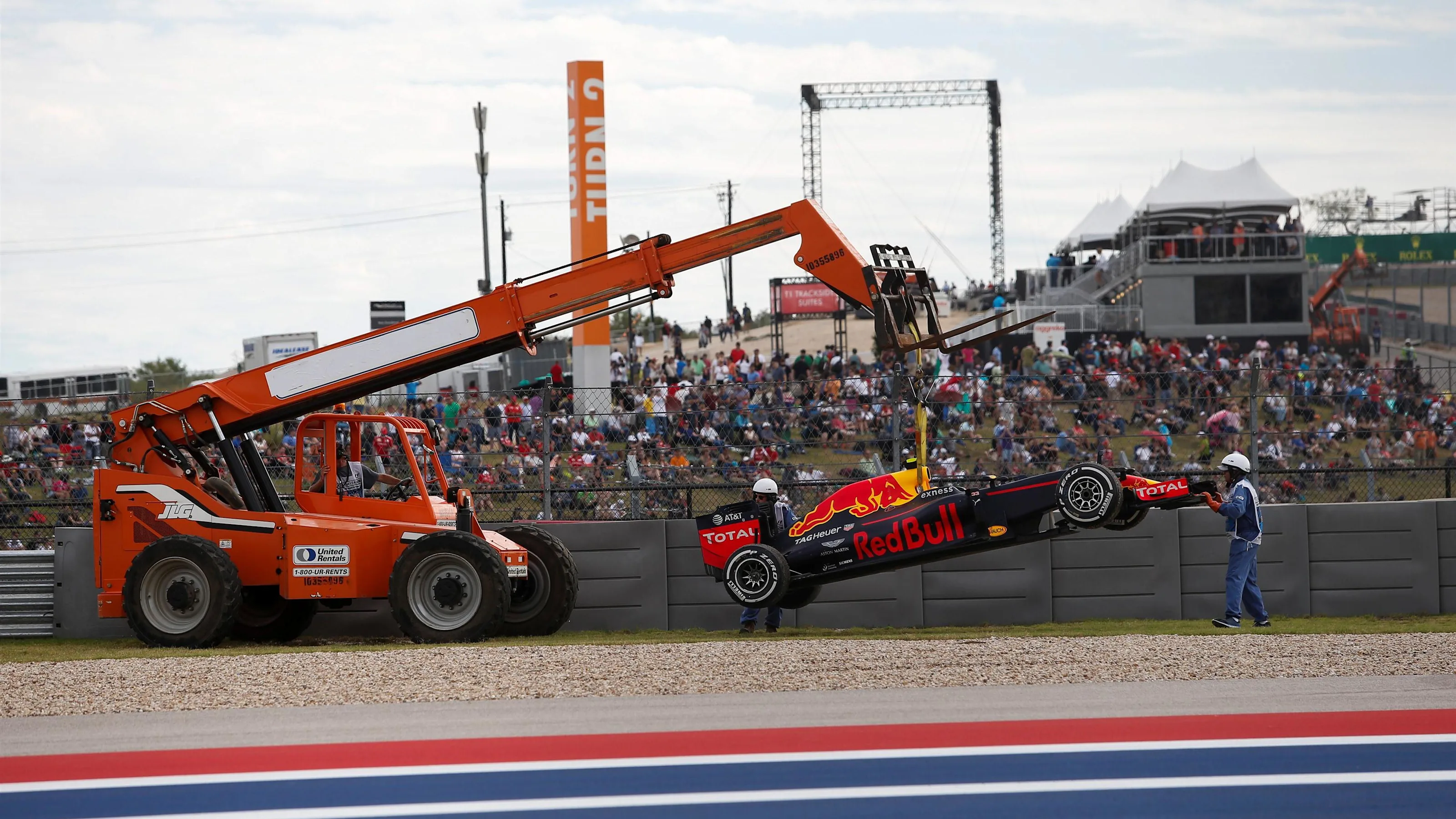 The car of race retiree Max Verstappen (NED) Red Bull Racing RB12 is recovered at Formula One World