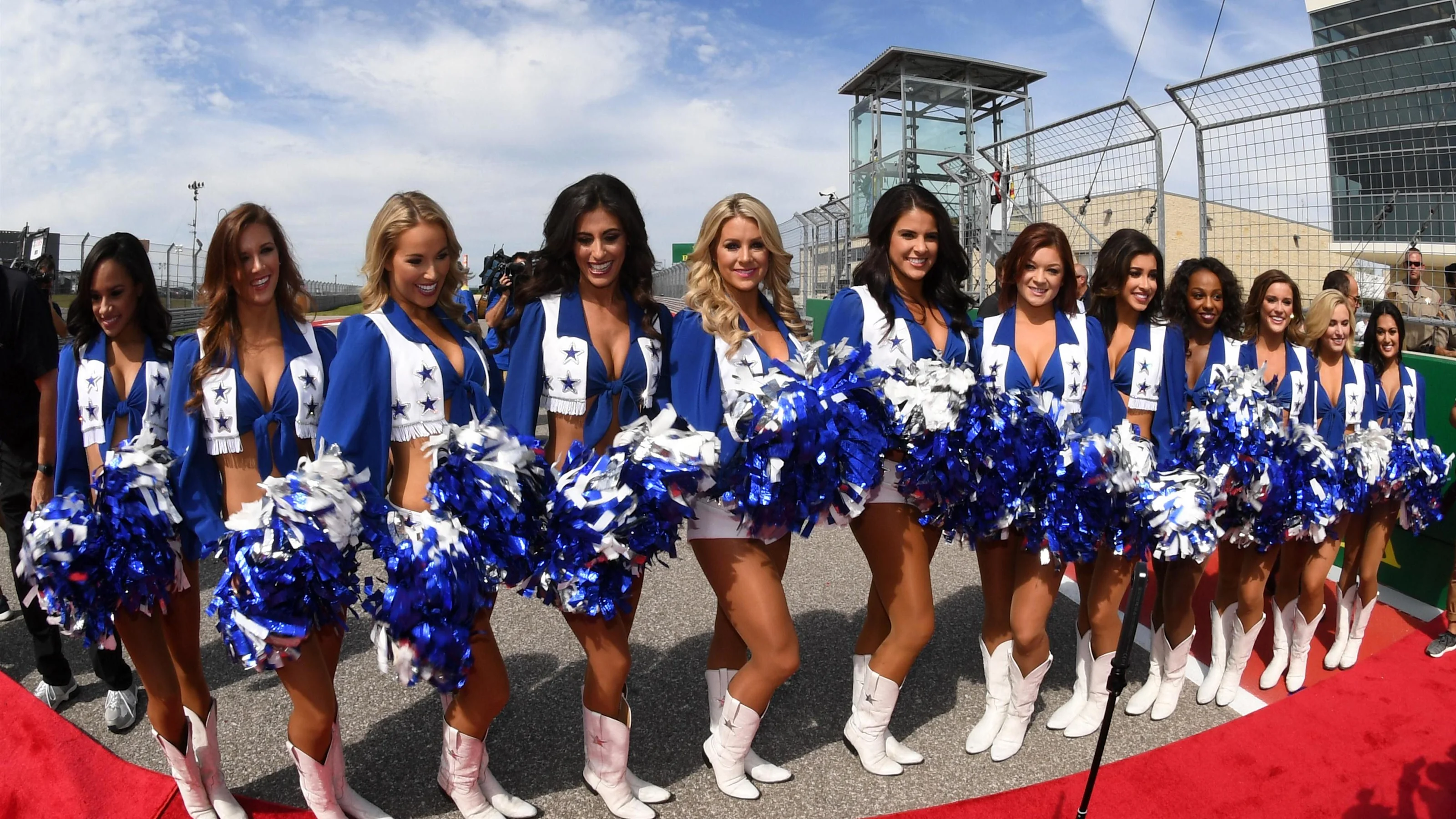Grid girls at Formula One World Championship, Rd18, United States Grand Prix, Race, Circuit of the