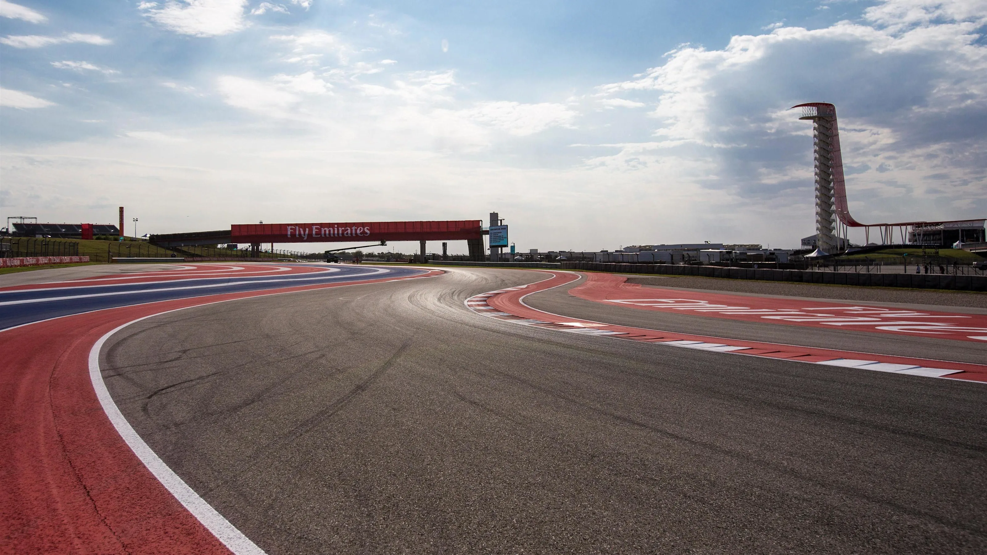 Track view at Formula One World Championship, Rd18, United States Grand Prix, Preparations, Circuit