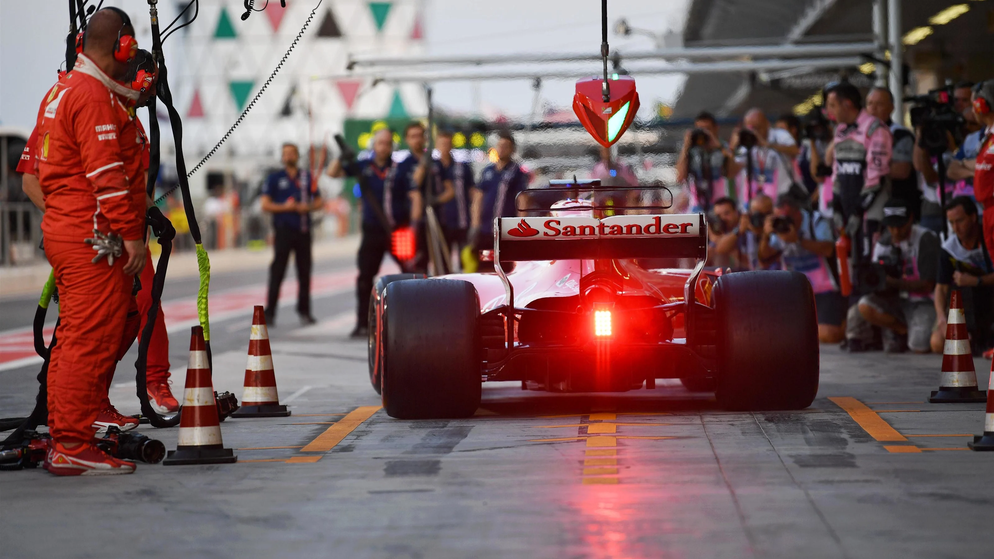 Sebastian Vettel (GER) Ferrari SF70-H at Formula One World Championship, Rd20, Abu Dhabi Grand