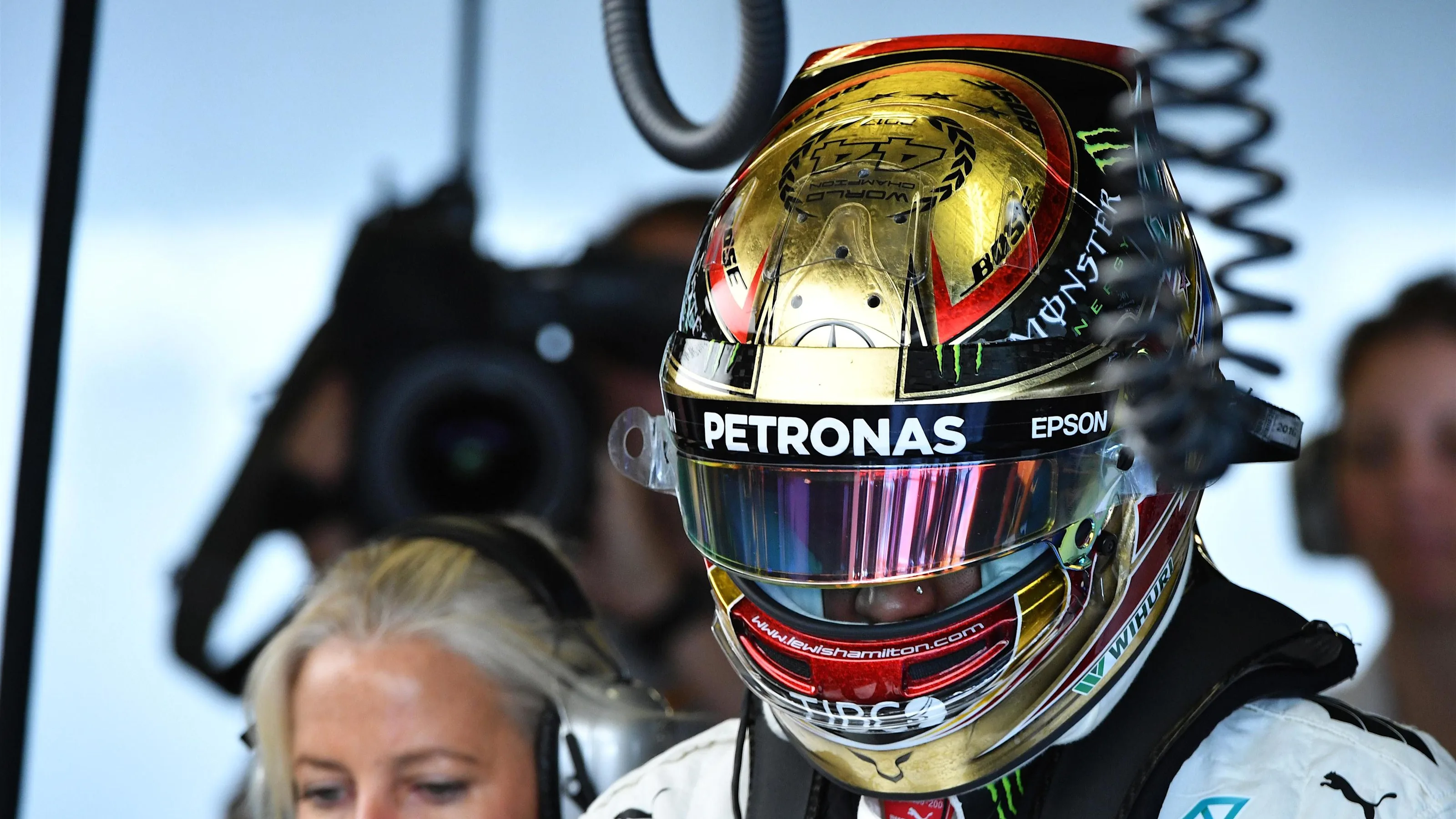 Lewis Hamilton (GBR) Mercedes AMG F1 at Formula One World Championship, Rd20, Abu Dhabi Grand Prix,