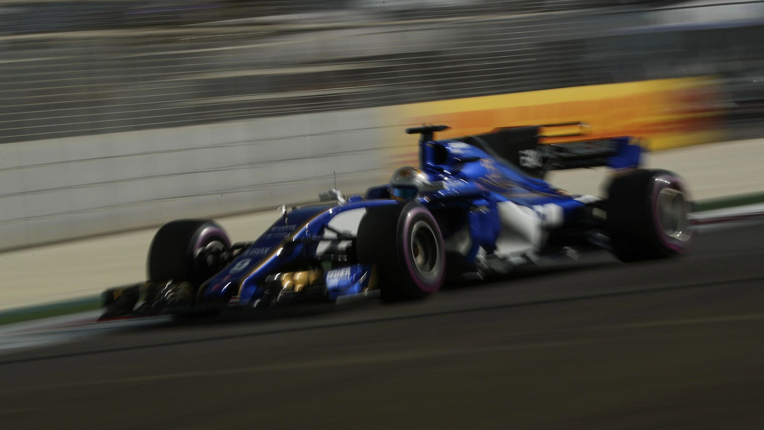 Marcus Ericsson (SWE) Sauber C36 at Formula One World Championship, Rd20, Abu Dhabi Grand Prix,