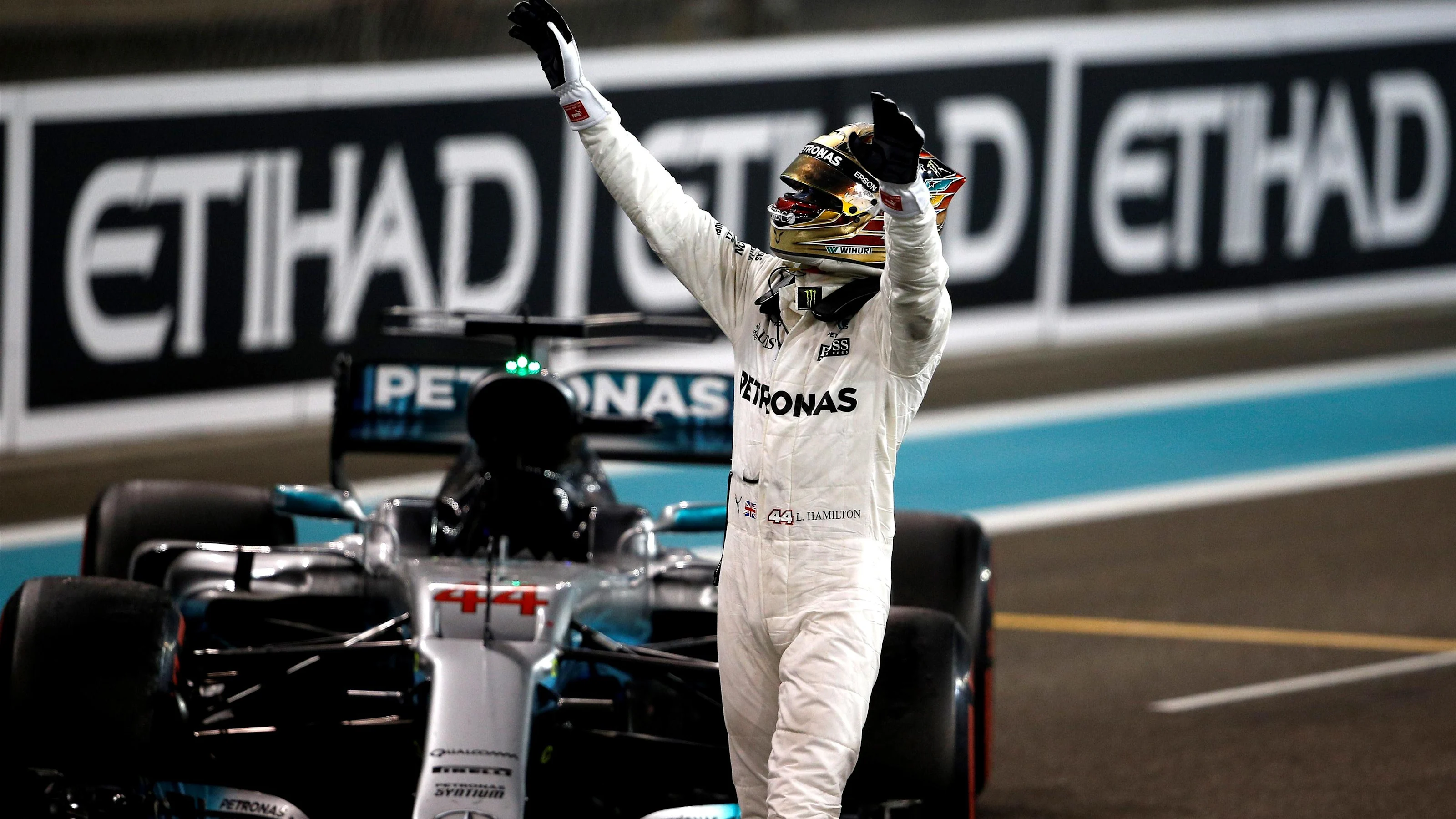 Lewis Hamilton (GBR) Mercedes-Benz F1 W08 Hybrid celebrates in parc ferme at Formula One World