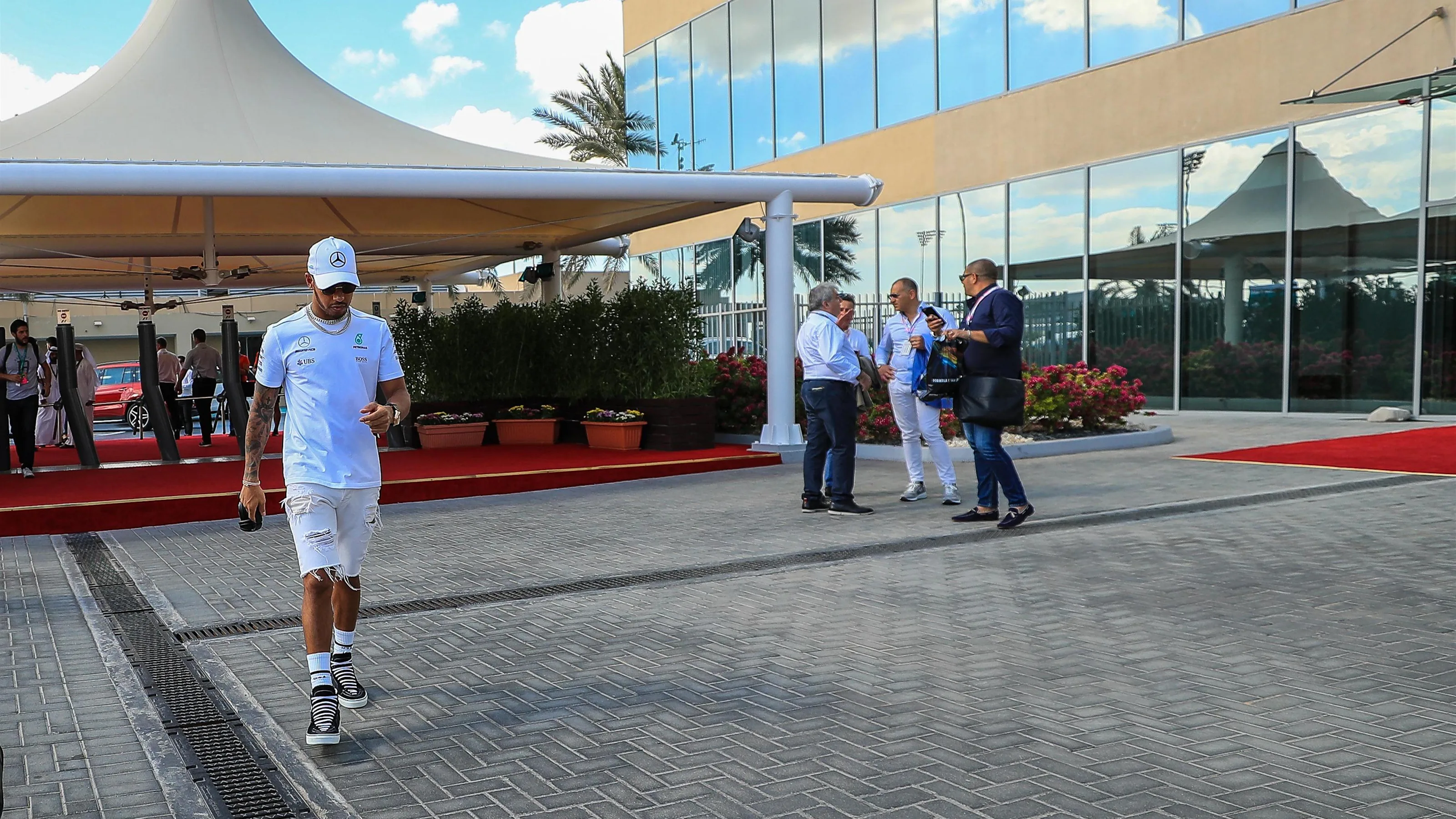 Lewis Hamilton (GBR) Mercedes AMG F1 at Formula One World Championship, Rd20, Abu Dhabi Grand Prix,
