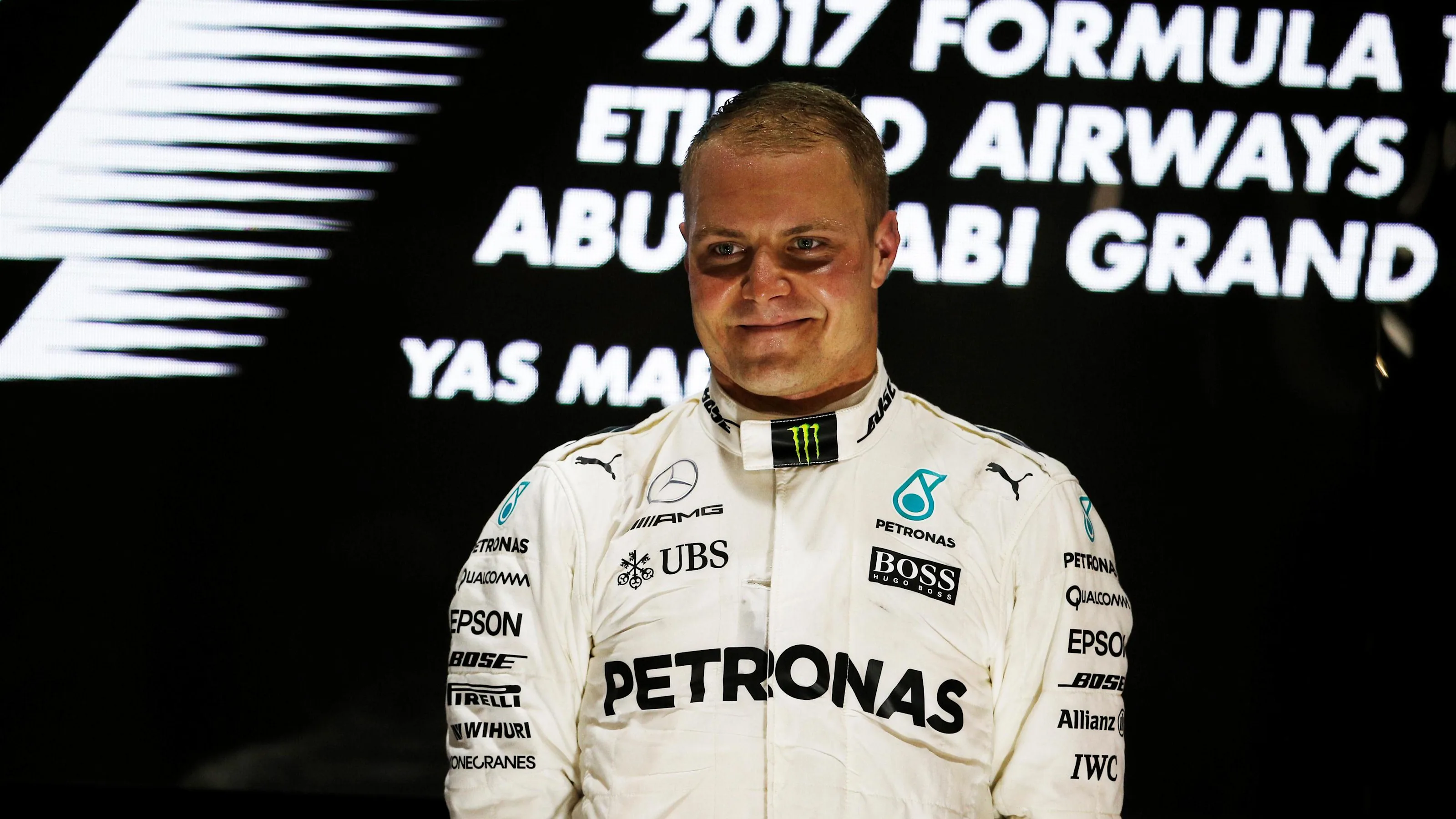 Race winner Valtteri Bottas (FIN) Mercedes AMG F1 celebrates on the podium at Formula One World