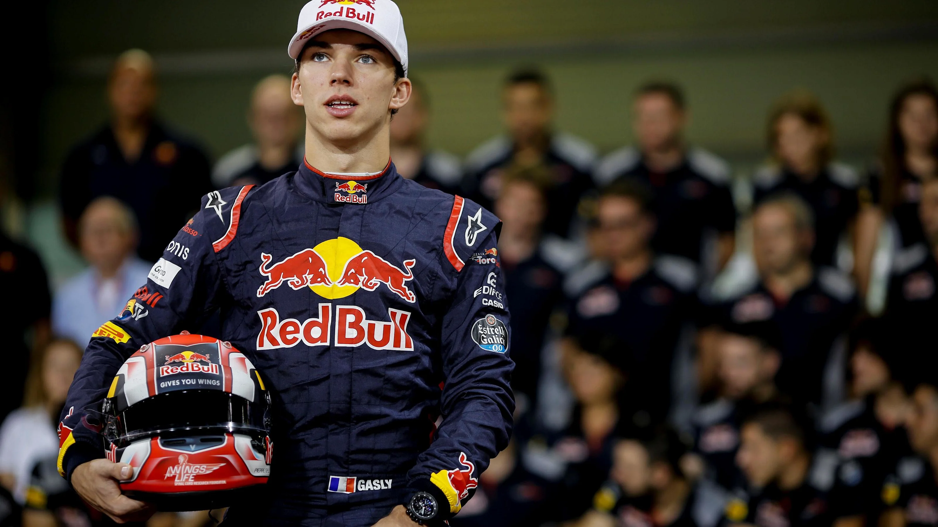 Pierre Gasly (FRA) Scuderia Toro Rosso at the Scuderia Toro Rosso Team Photo at Formula One World