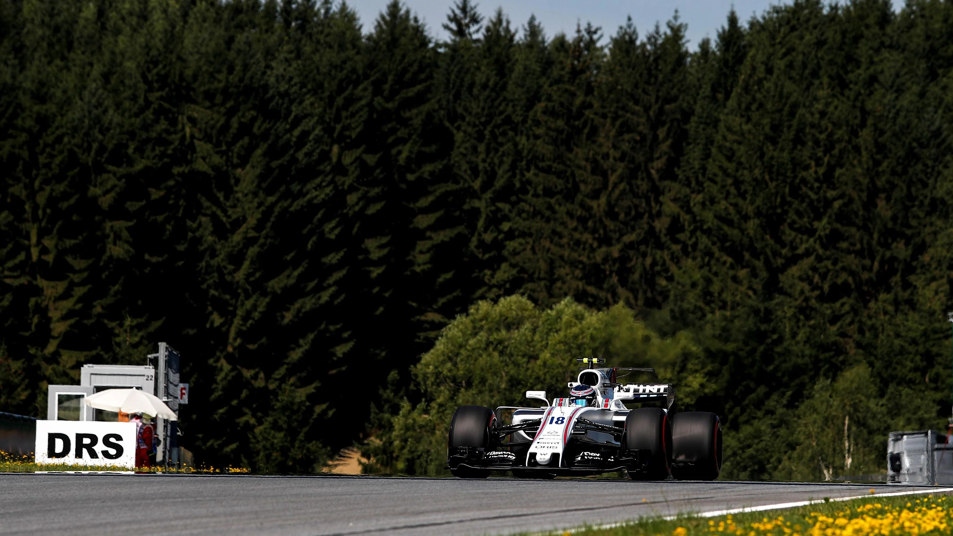 Lance Stroll (CDN) Williams FW40 at Formula One World Championship, Rd9, Austrian Grand Prix,