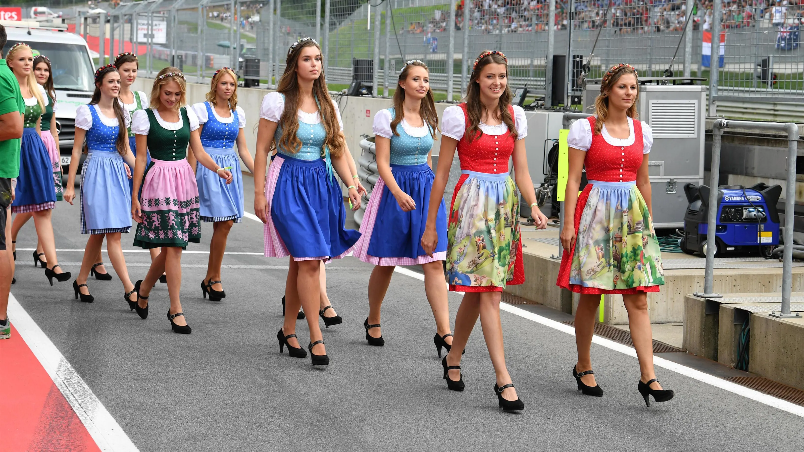 Grid girls at Formula One World Championship, Rd9, Austrian Grand Prix, Race, Spielberg, Austria,
