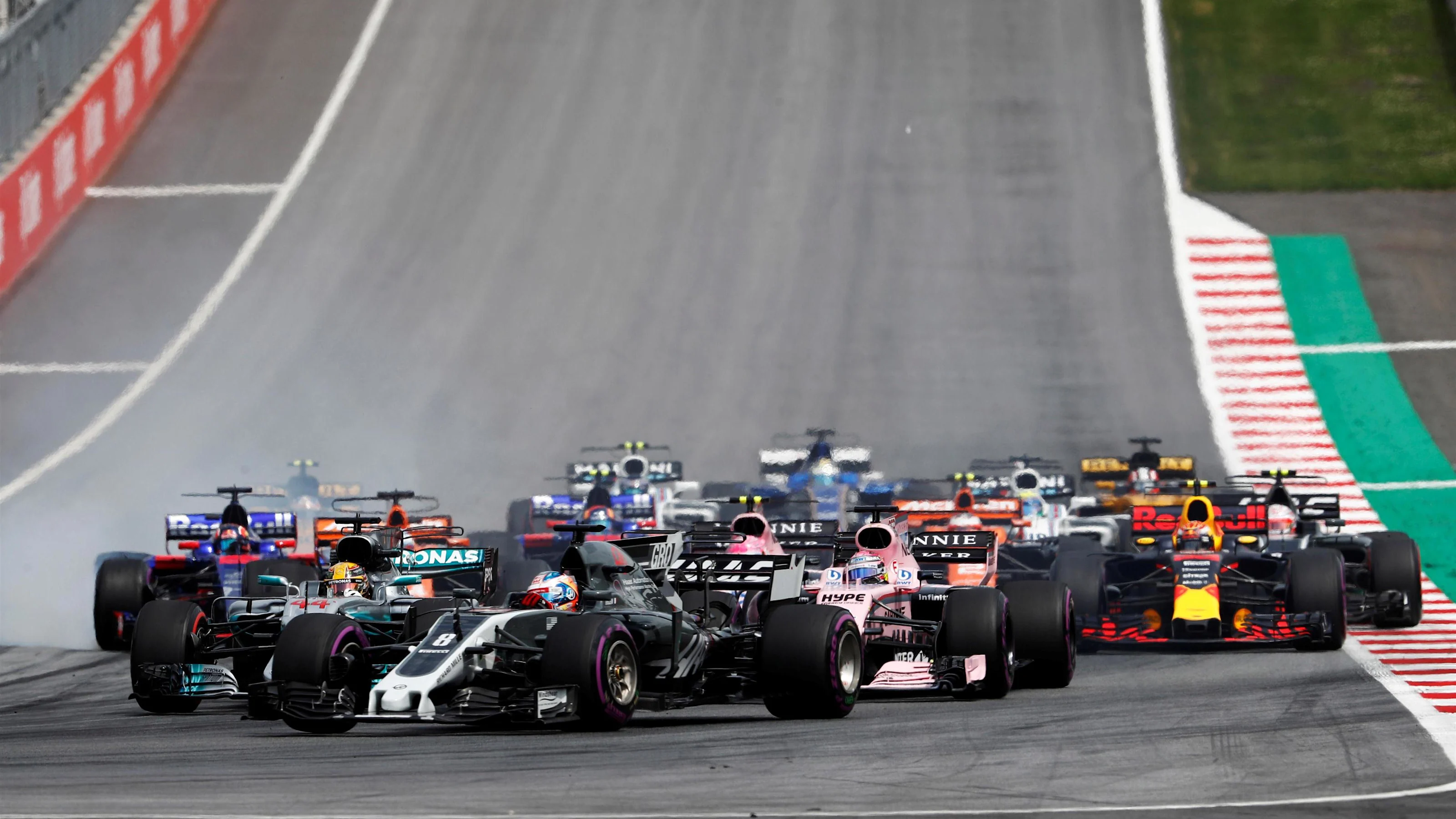 Romain Grosjean (FRA) Haas VF-17 at start of the race at Formula One World Championship, Rd9,