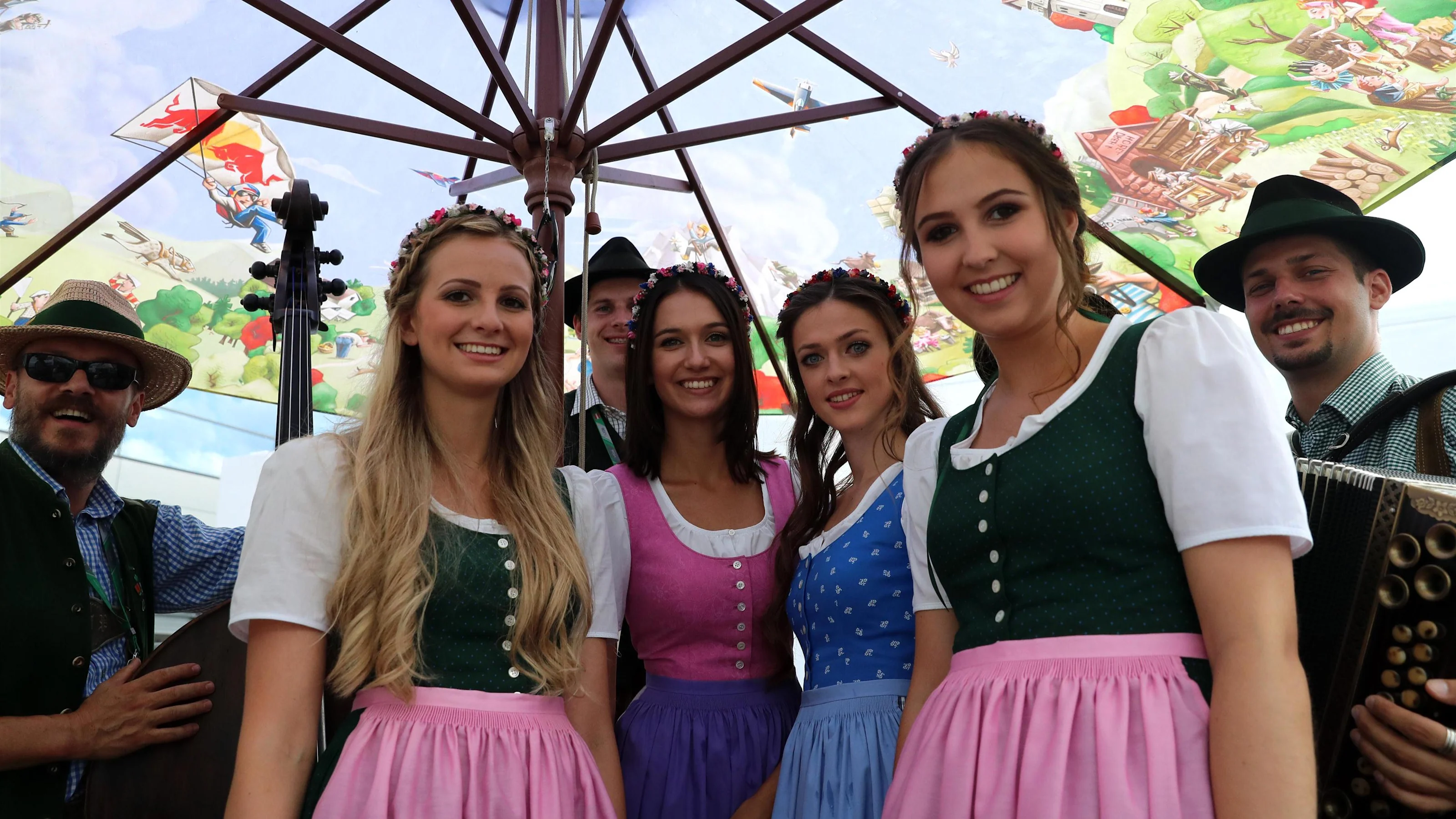 Girls at Formula One World Championship, Rd9, Austrian Grand Prix, Preparations, Spielberg,
