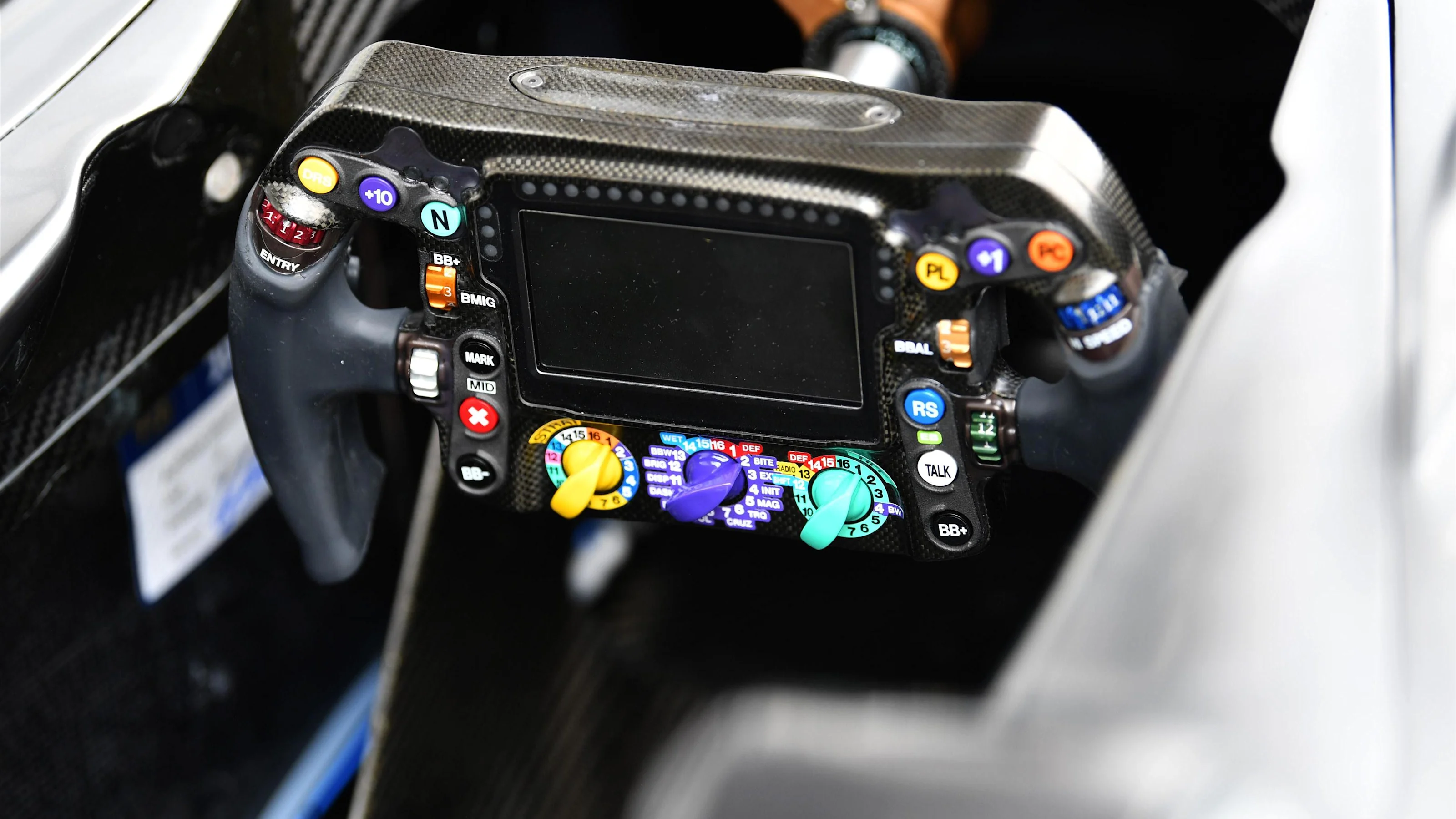 Mercedes-Benz F1 W08 Hybrid steering wheel at Formula One World Championship, Rd9, Austrian Grand