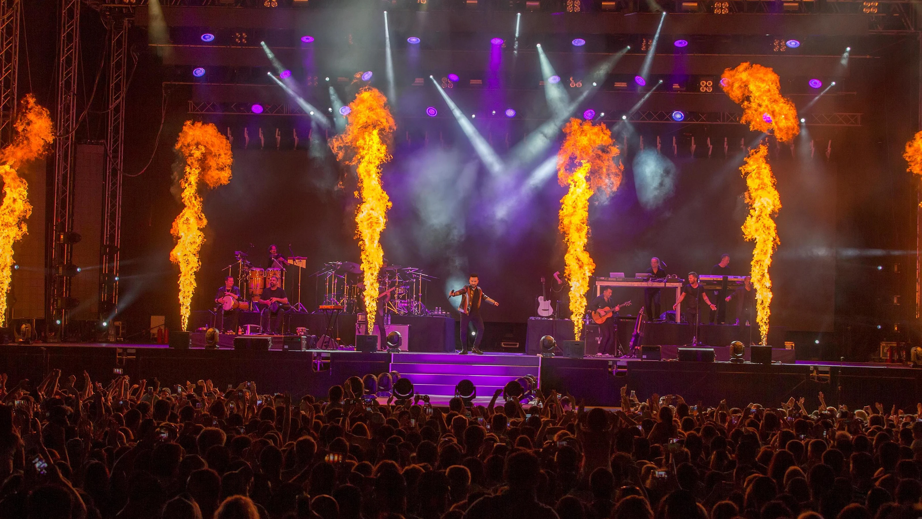 Tarkan in concert at Formula One World Championship, Rd8, Azerbaijan Grand Prix, Practice, Baku