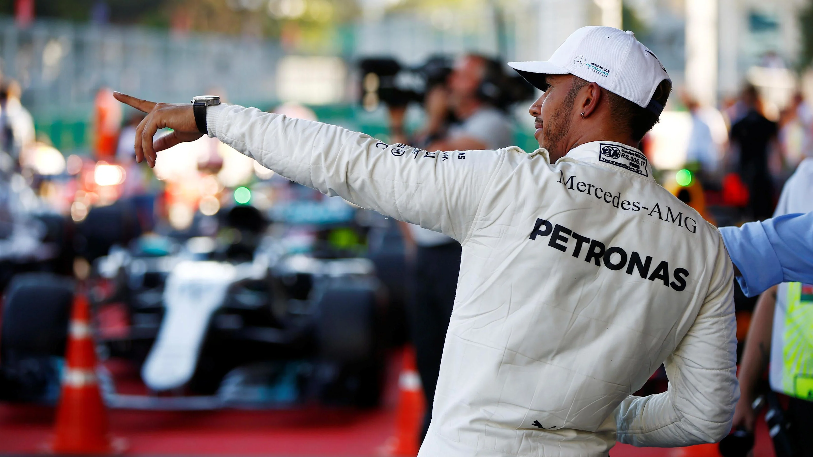 Pole sitter Lewis Hamilton (GBR) Mercedes AMG F1 celebrates in parc ferme at Formula One World