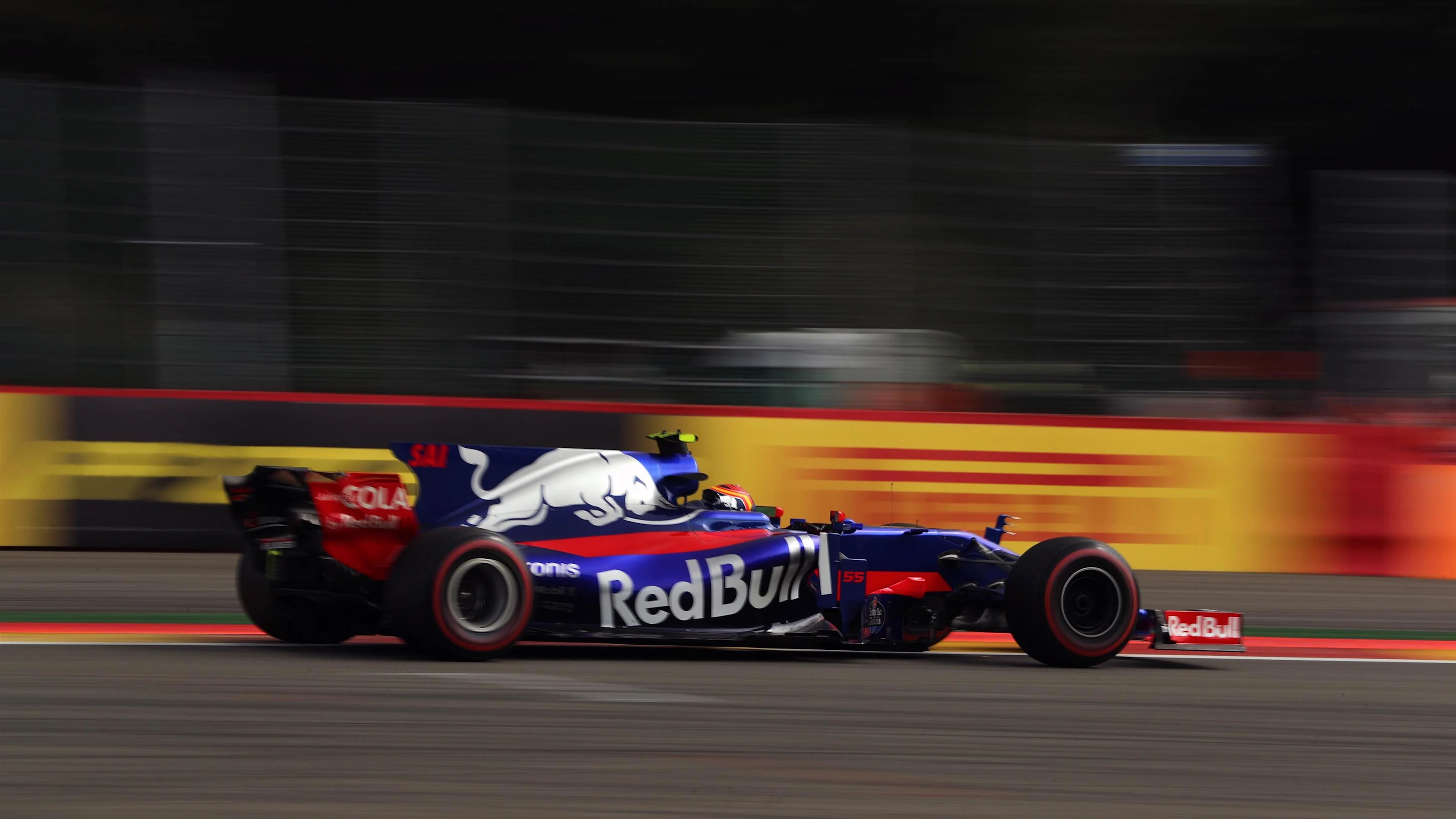 Carlos Sainz jr (ESP) Scuderia Toro Rosso STR12 at Formula One World Championship, Rd12, Belgian