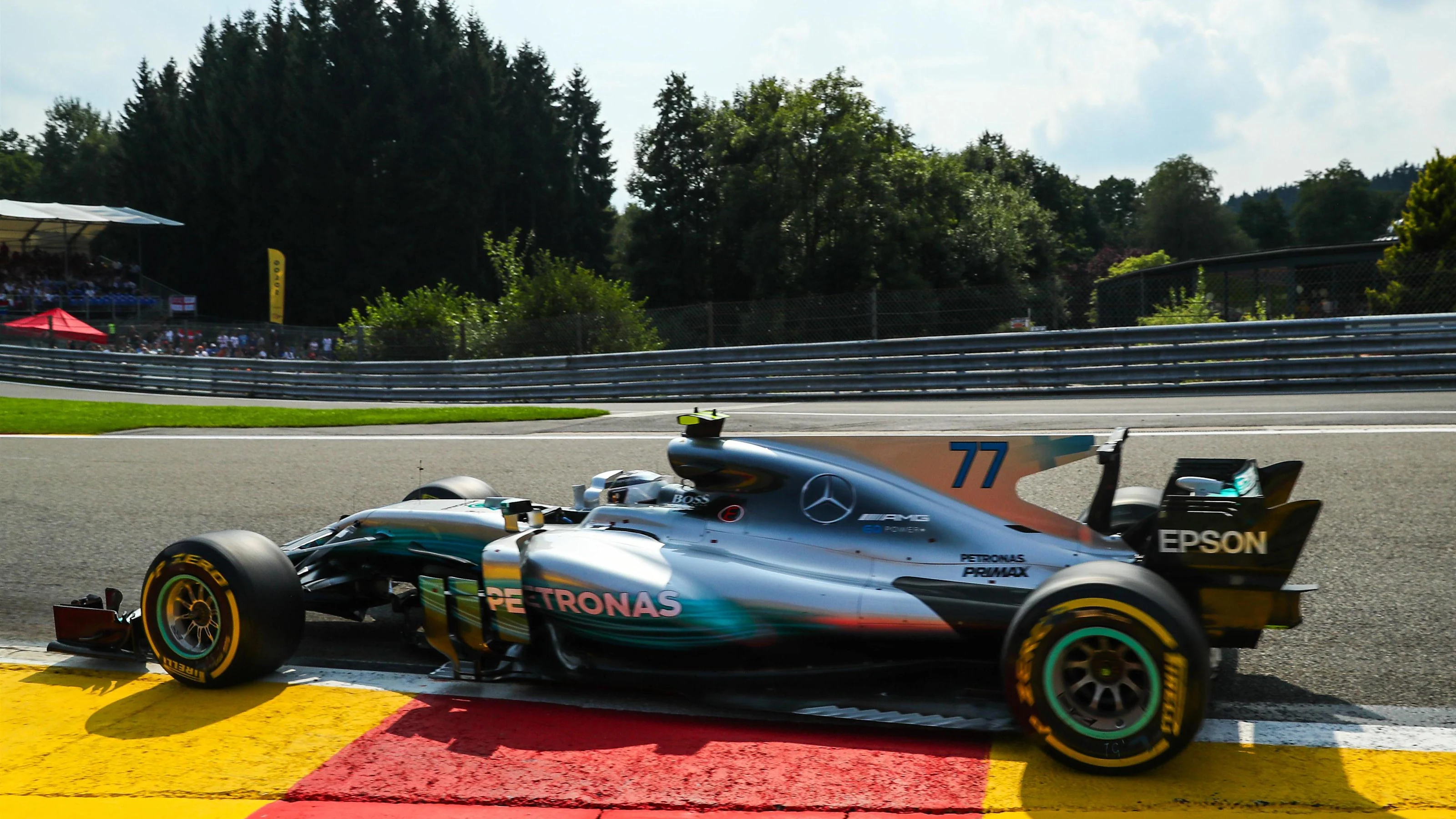 Valtteri Bottas (FIN) Mercedes-Benz F1 W08 Hybrid at Formula One World Championship, Rd12, Belgian