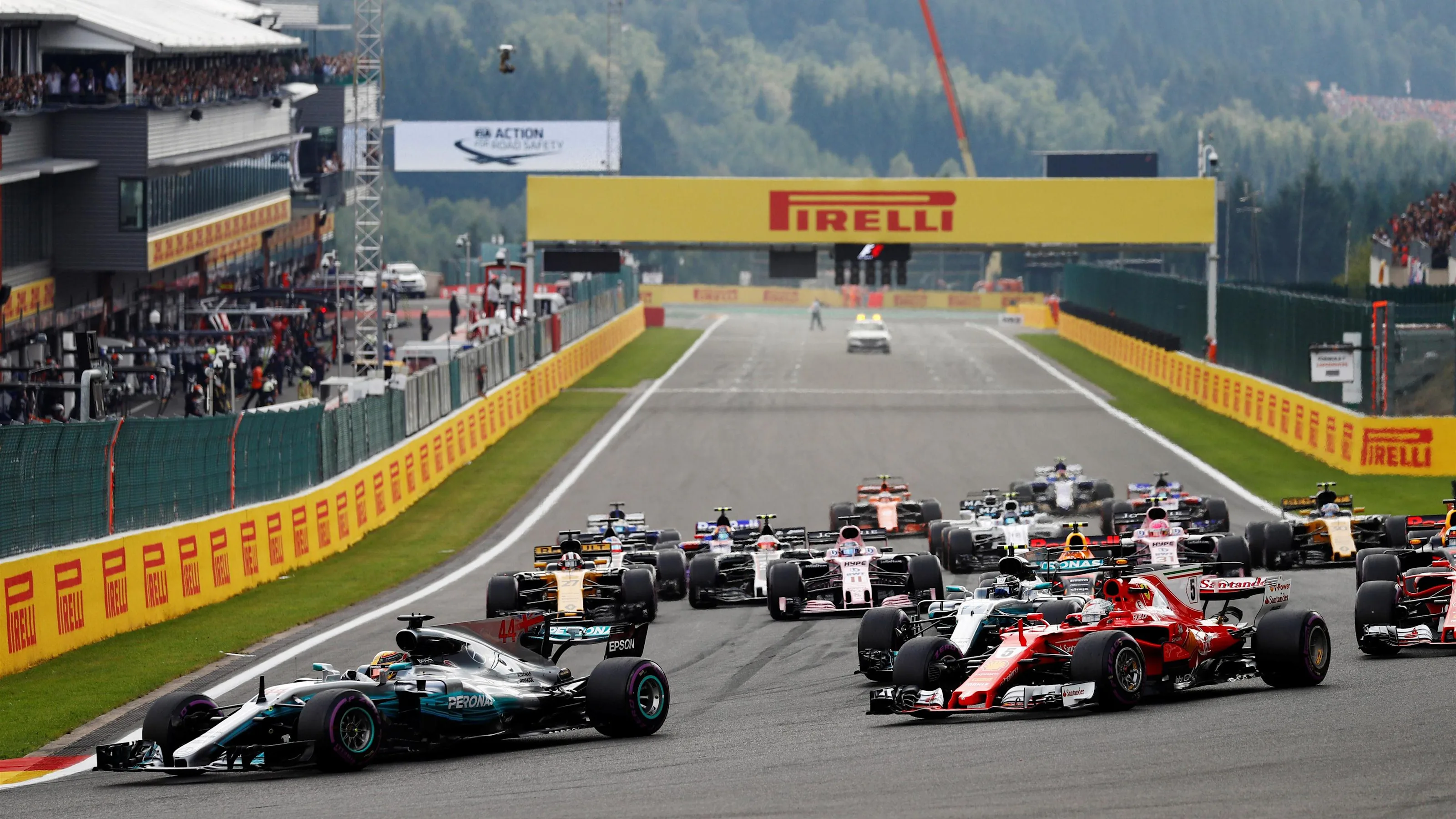 Lewis Hamilton (GBR) Mercedes-Benz F1 W08 Hybrid leads at the start of the race at Formula One