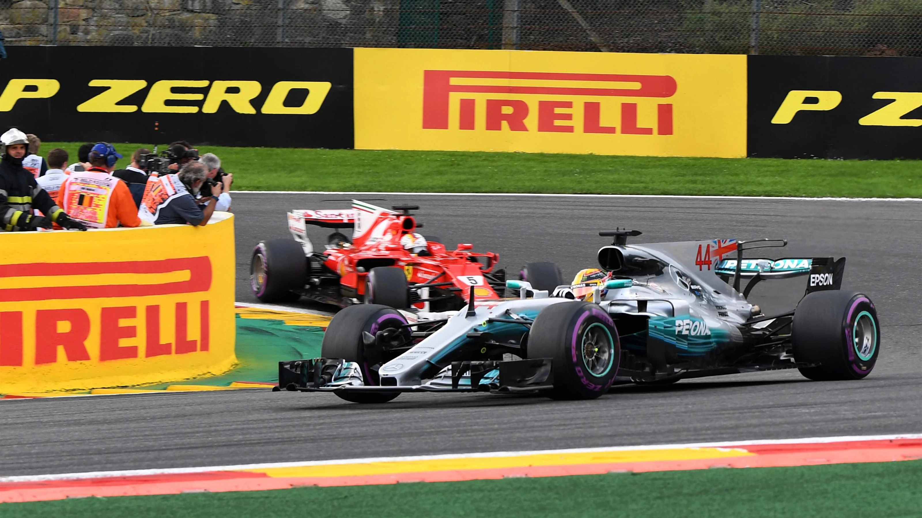 Lewis Hamilton (GBR) Mercedes-Benz F1 W08 Hybrid leads at the start of the race at Formula One