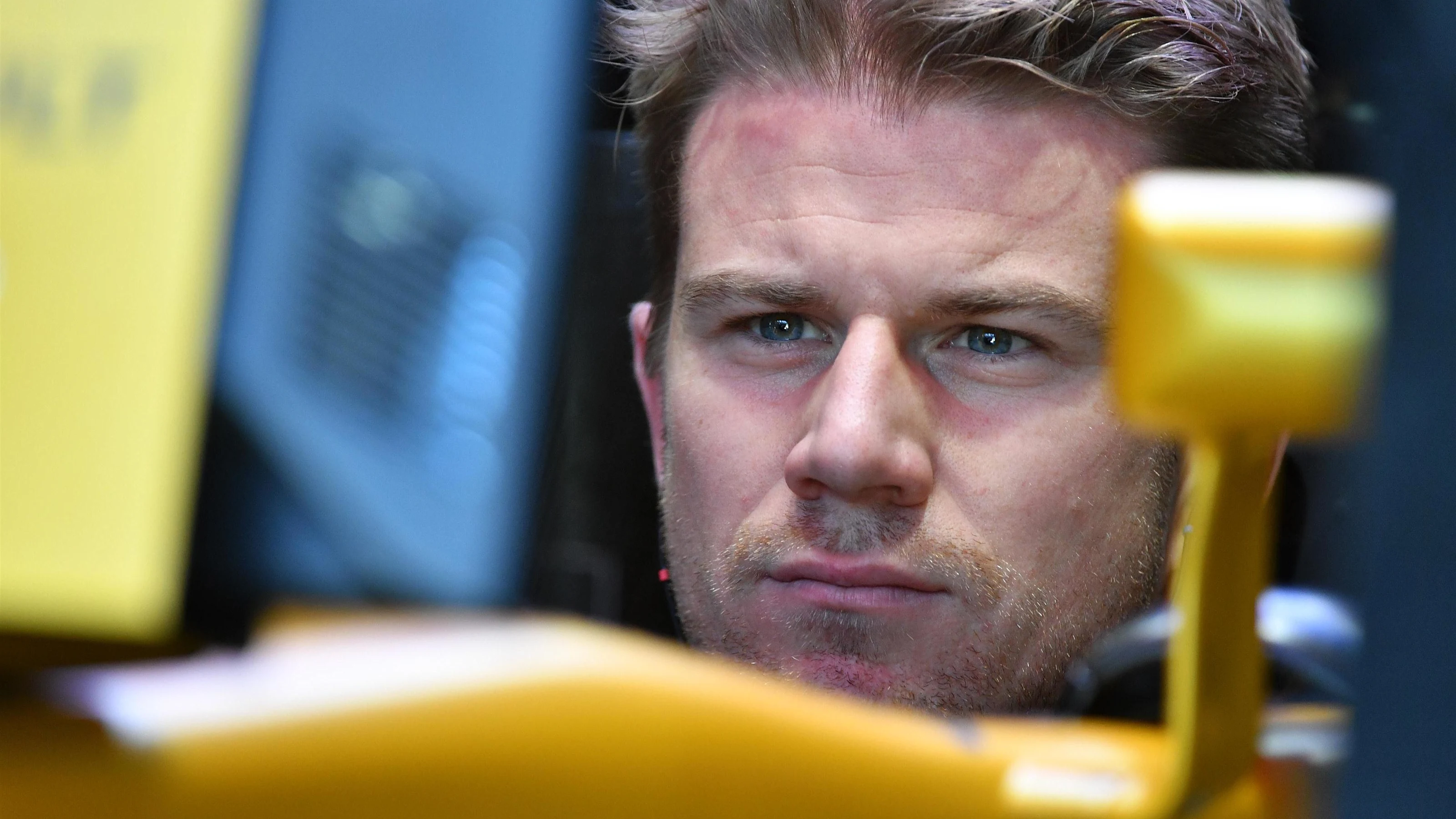 Nico Hulkenberg (GER) Renault Sport F1 Team RS17 at Formula One World Championship, Rd19, Brazilian