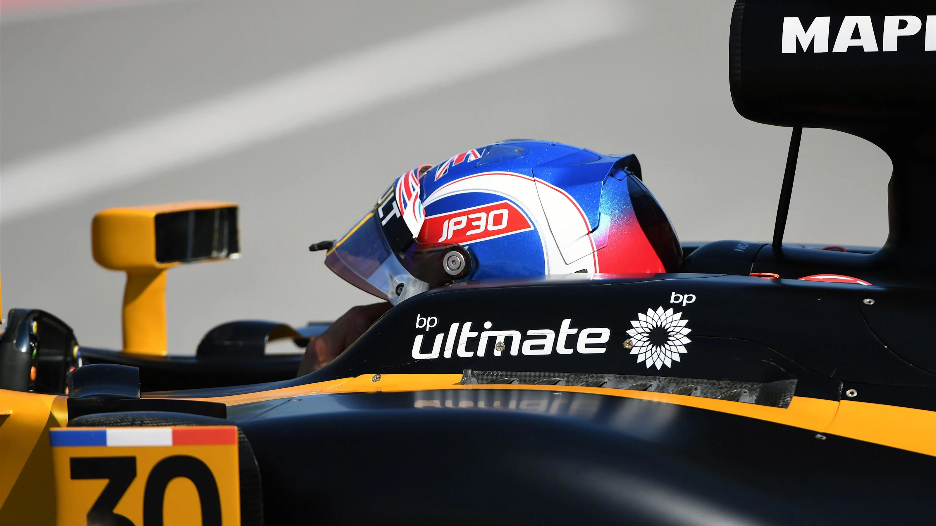 Jolyon Palmer (GBR) Renault Sport F1 Team RS17 at Formula One World Championship, Rd7, Canadian