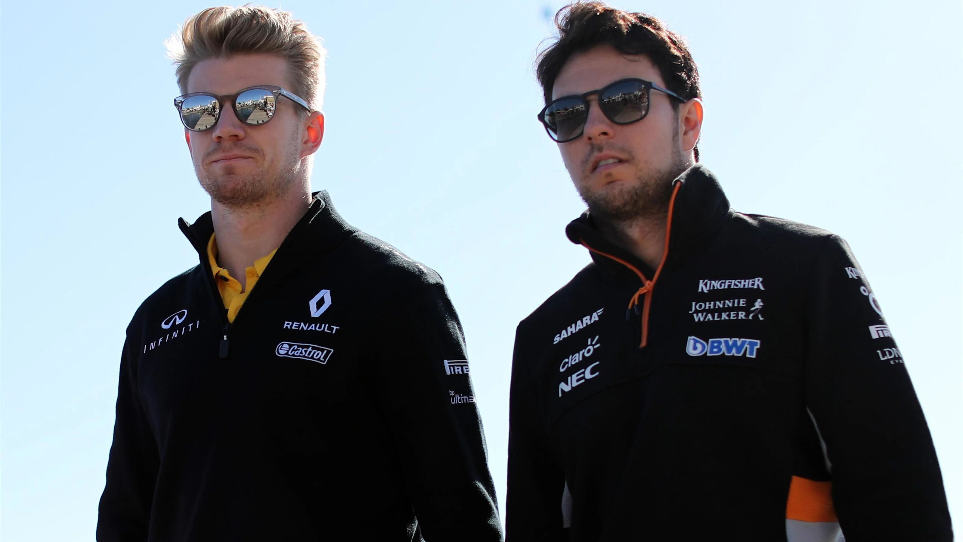 Nico Hulkenberg (GER) Renault Sport F1 Team and Sergio Perez (MEX) Force India at Formula One World