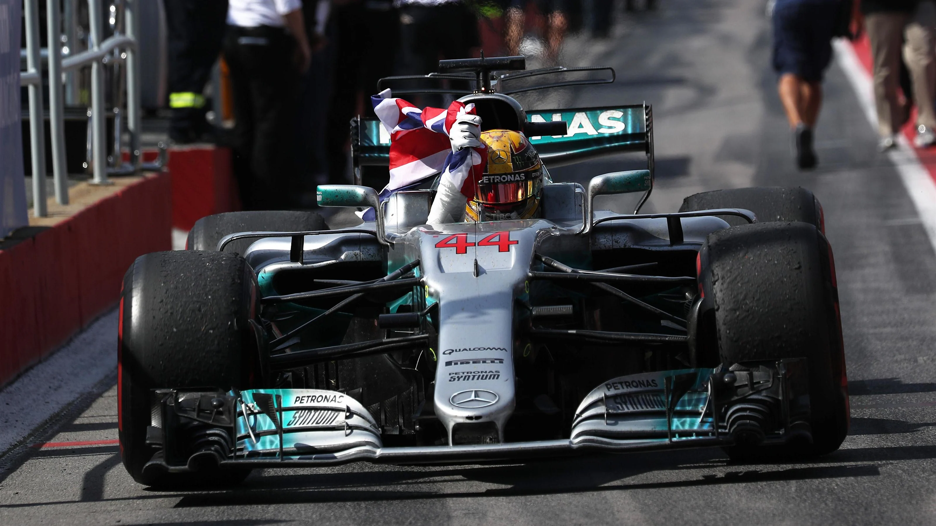 Race winner Lewis Hamilton (GBR) Mercedes AMG F1 arrives in parc ferme at Formula One World