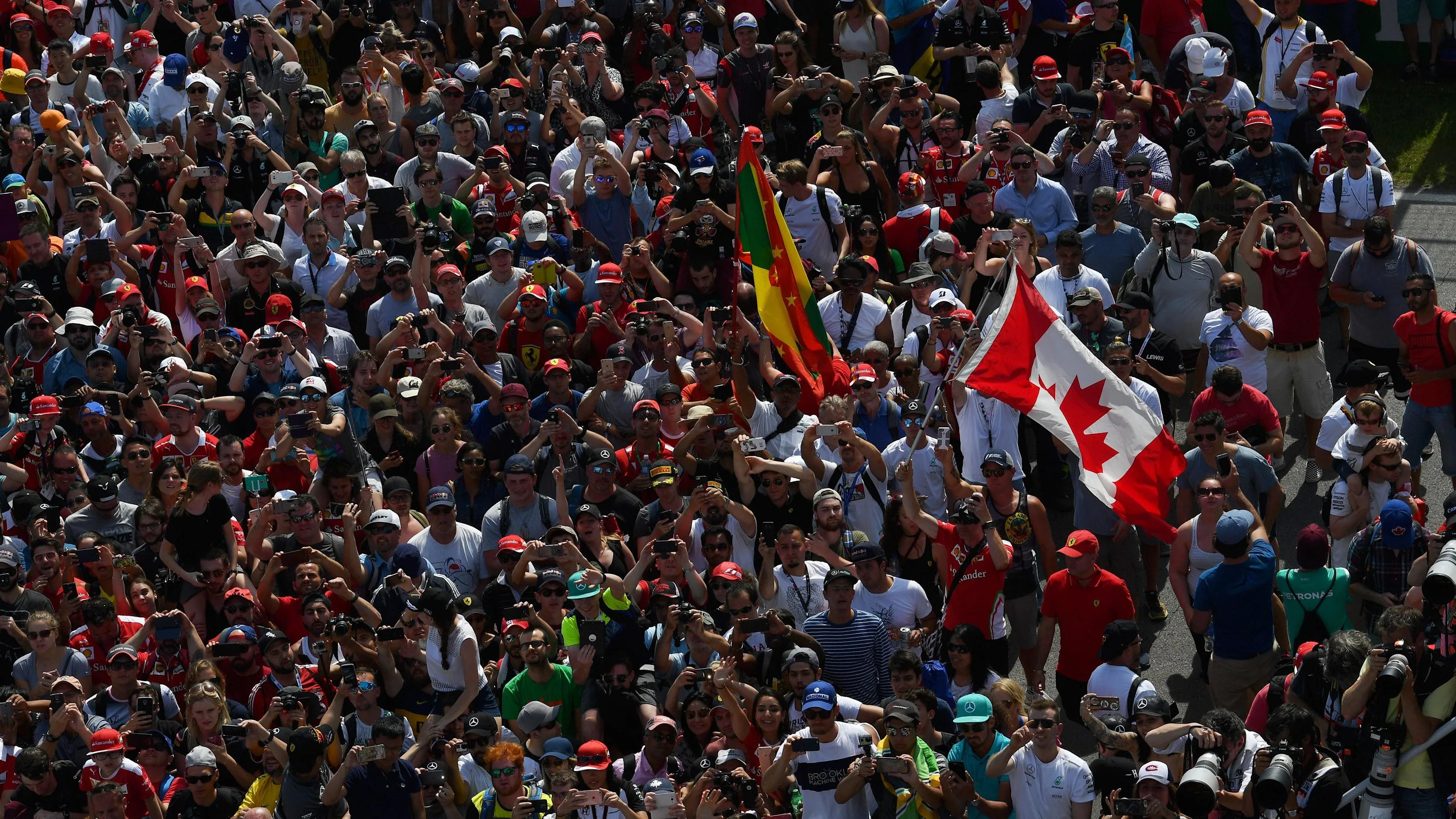 at Formula One World Championship, Rd7, Canadian Grand Prix, Race, Montreal, Canada, Sunday 11 June
