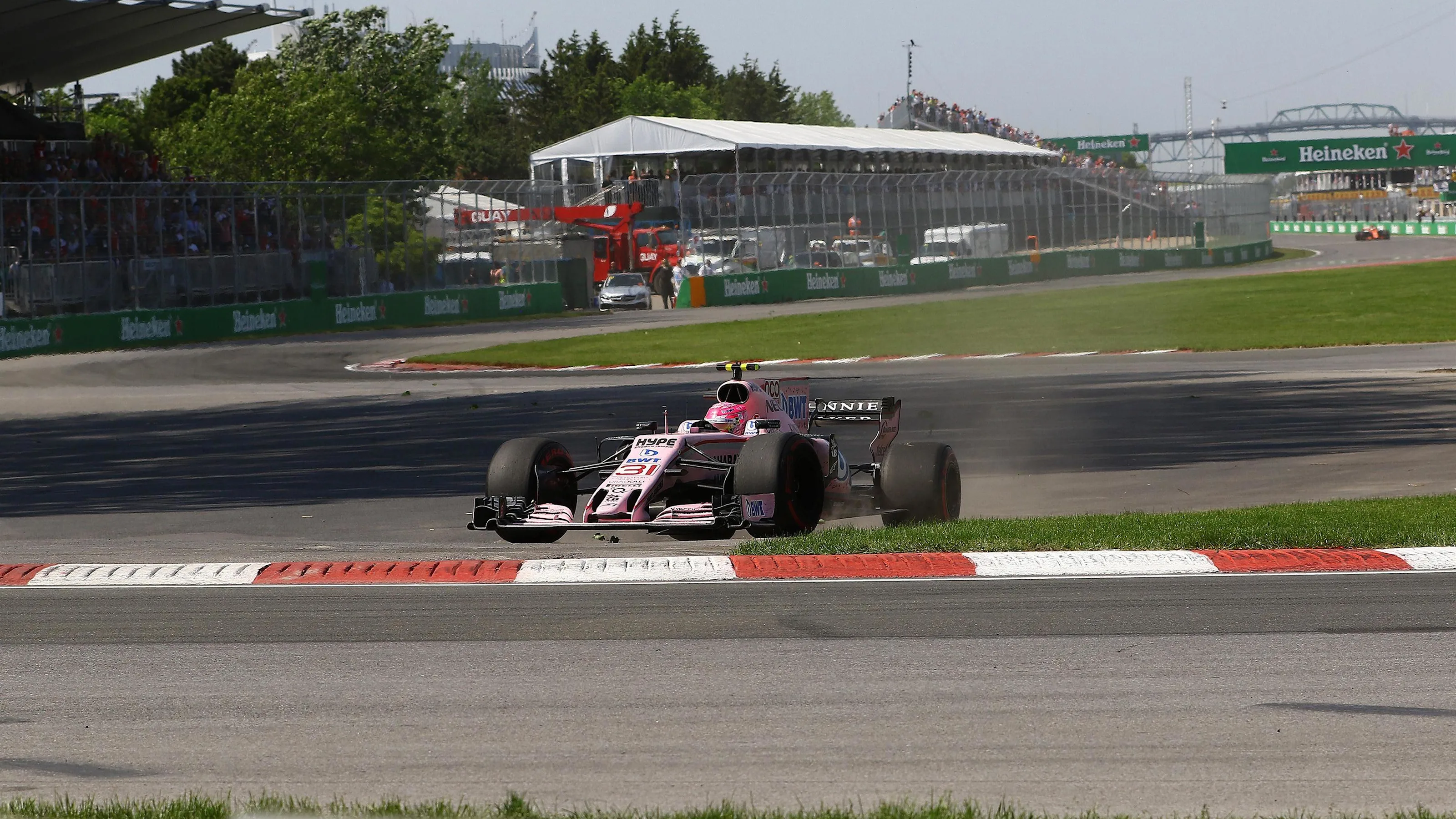 Esteban Ocon (FRA) Force India VJM10 runs wide at Formula One World Championship, Rd7, Canadian