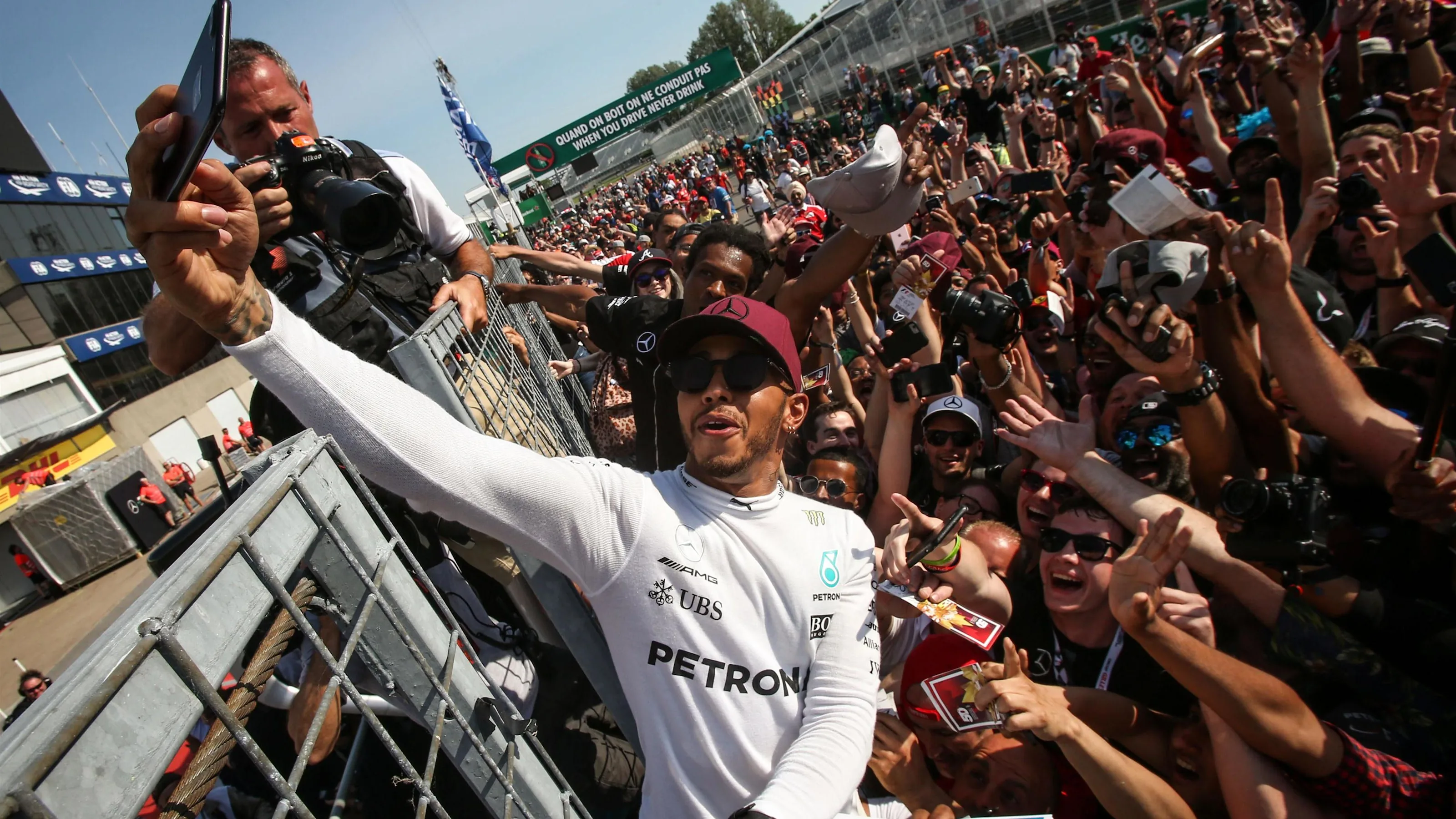 Race winner Lewis Hamilton (GBR) Mercedes AMG F1 celebrates with the fans at Formula One World