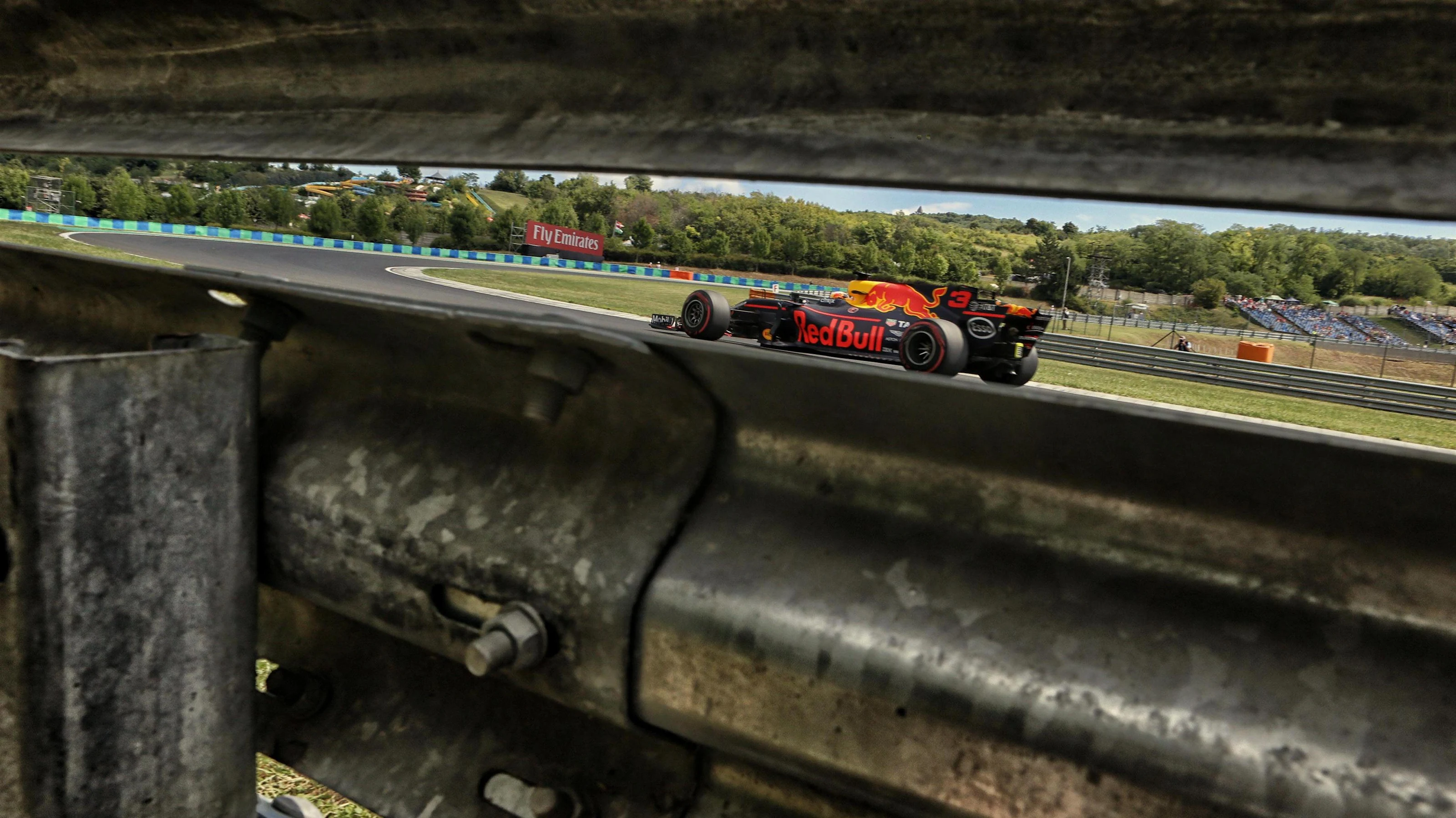 Daniel Ricciardo (AUS) Red Bull Racing RB13 at Formula One World Championship, Rd11, Hungarian