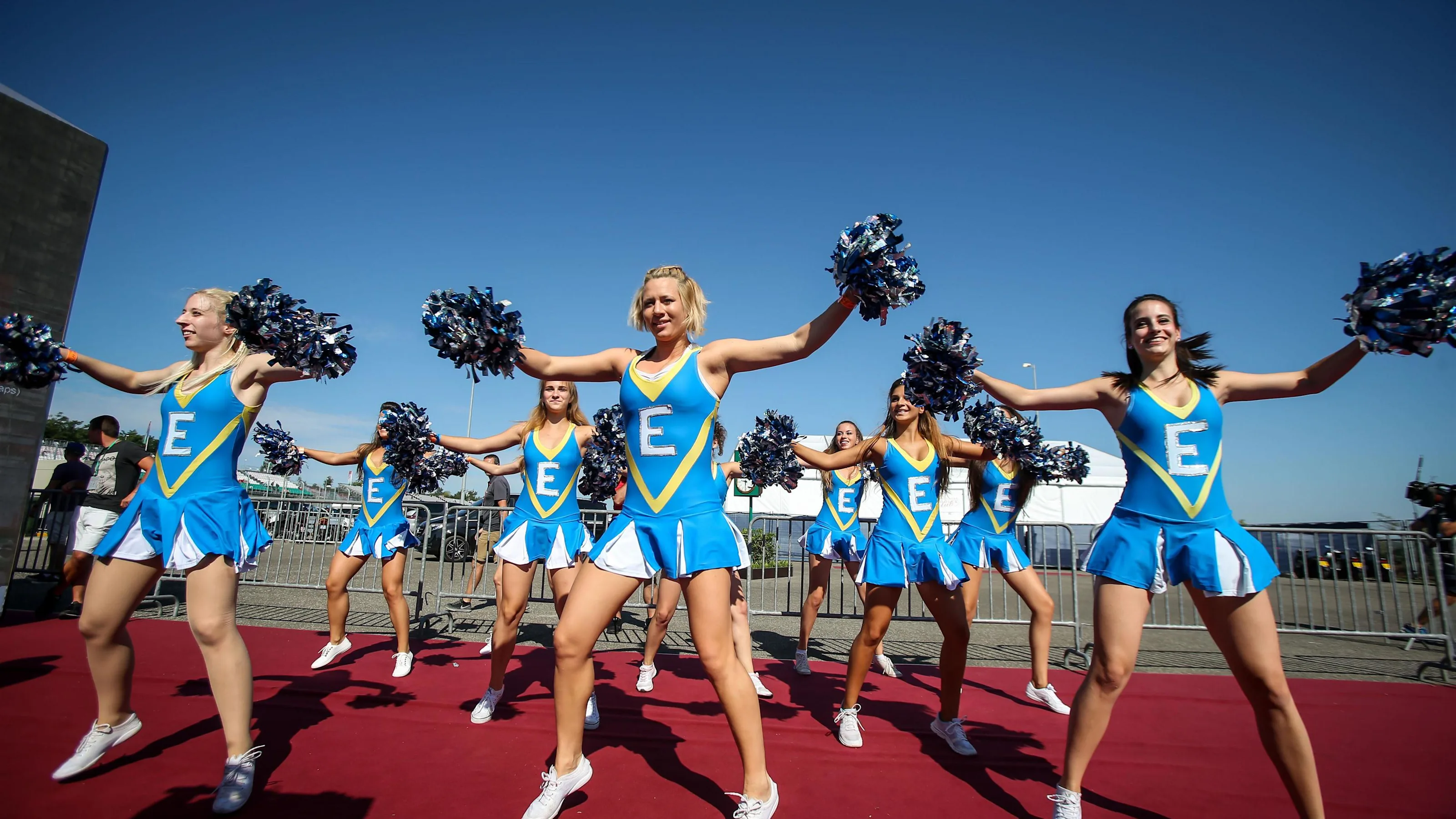 Girls / cheerleaders at Formula One World Championship, Rd11, Hungarian Grand Prix, Qualifying,